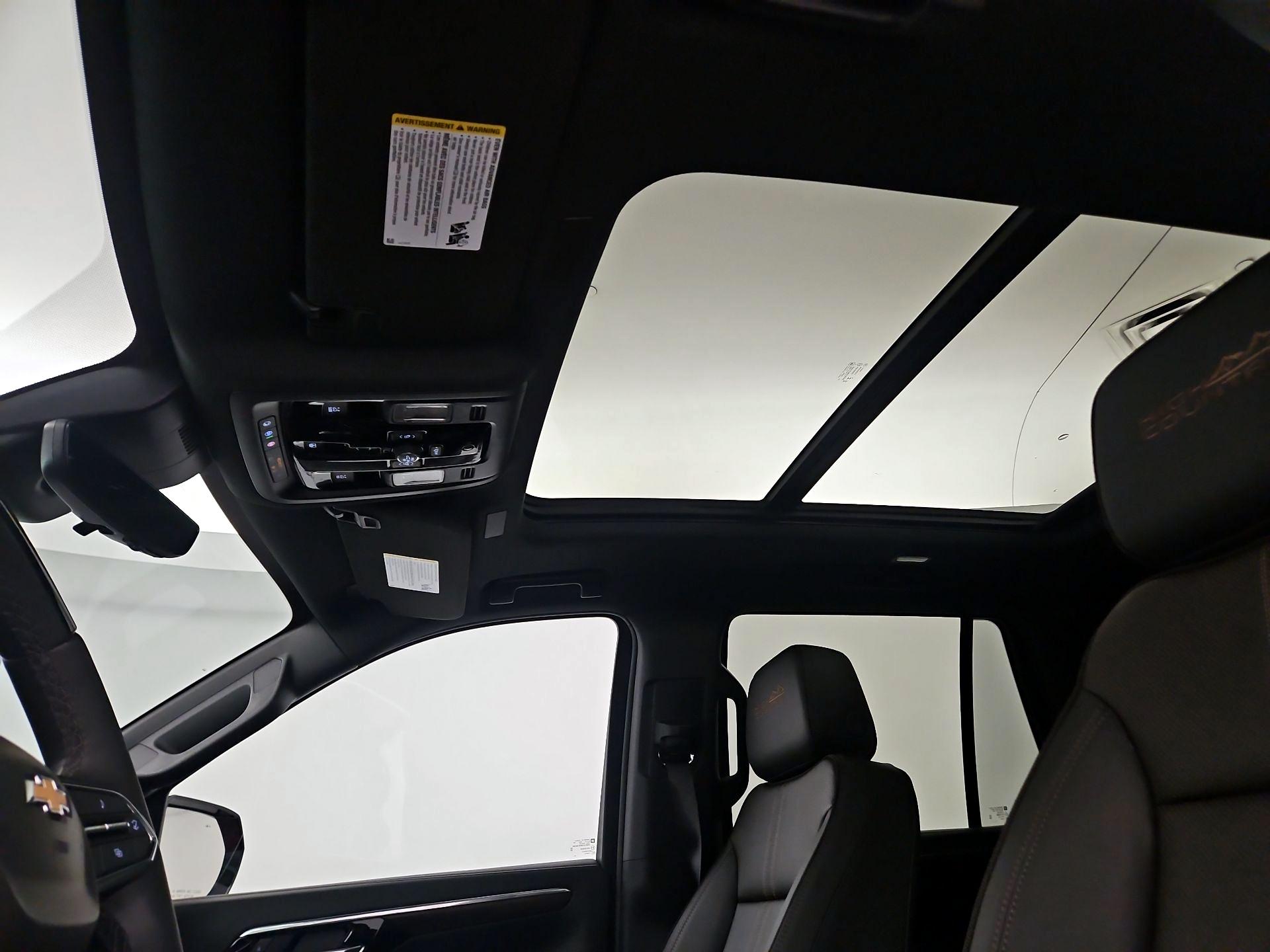 Thumbnail: 2026 Chevrolet Tahoe - 18
