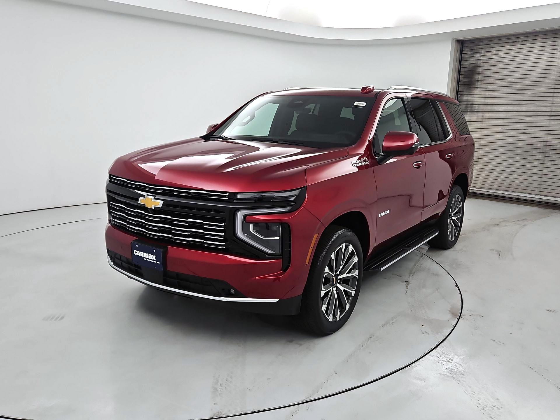 Thumbnail: 2026 Chevrolet Tahoe - 3