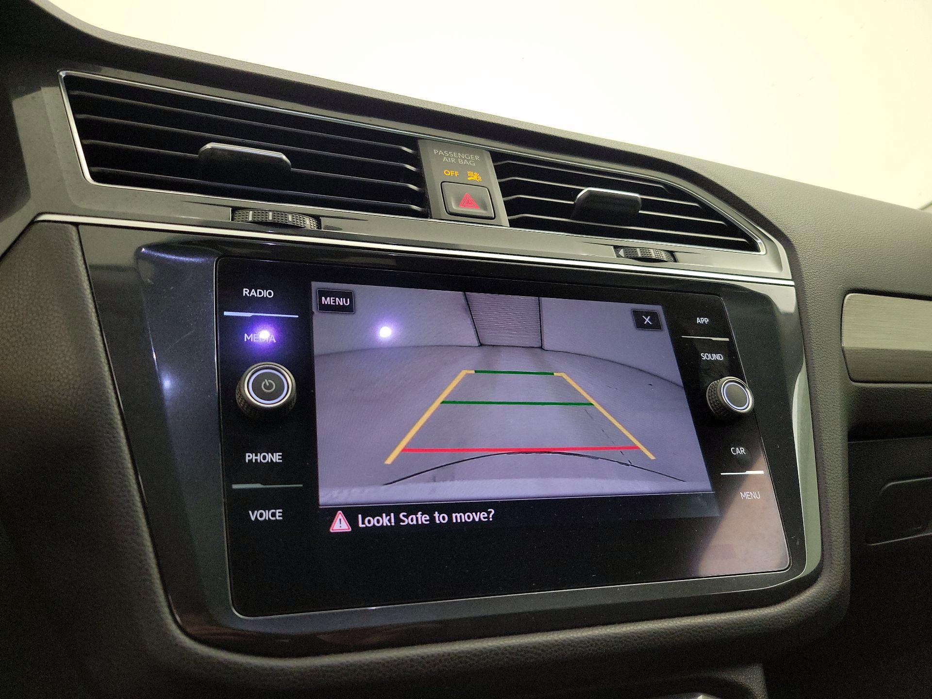 Thumbnail: 2019 Volkswagen Tiguan - 14