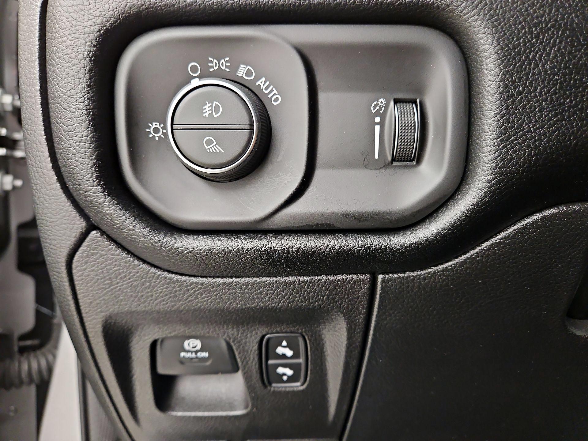 Thumbnail: 2022 RAM 1500 - 13