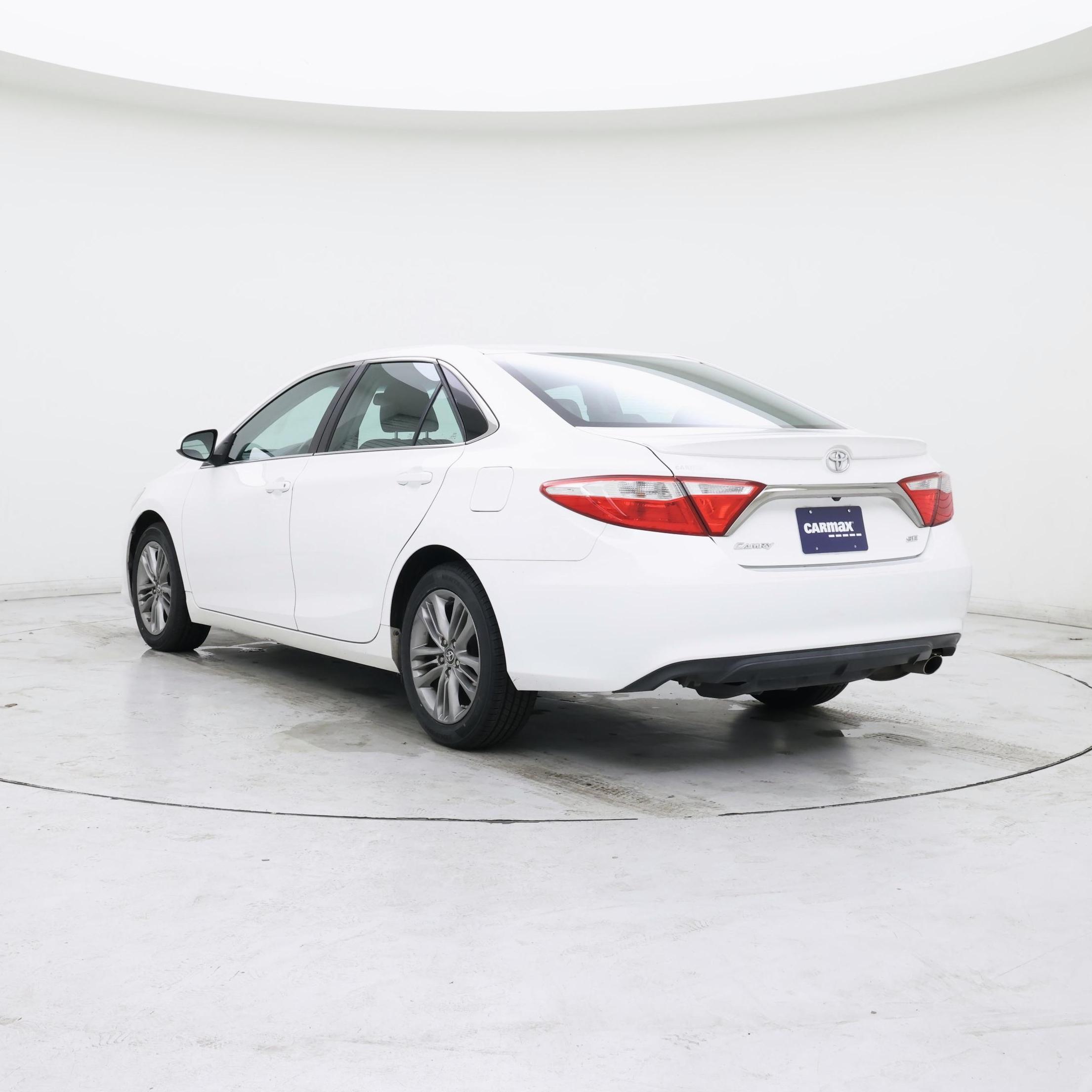 Thumbnail: 2016 Toyota Camry - 2