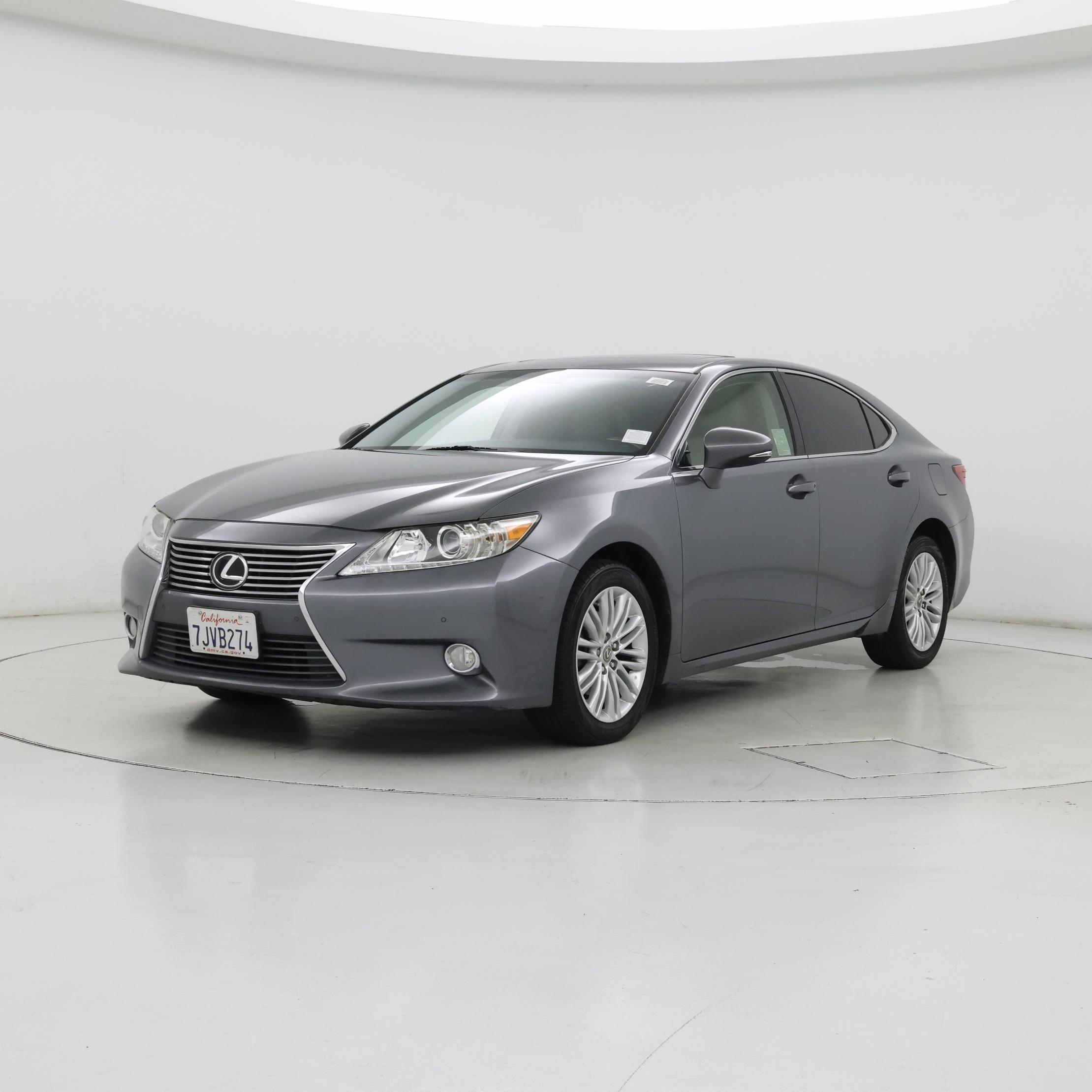 Thumbnail: 2015 Lexus ES - 4