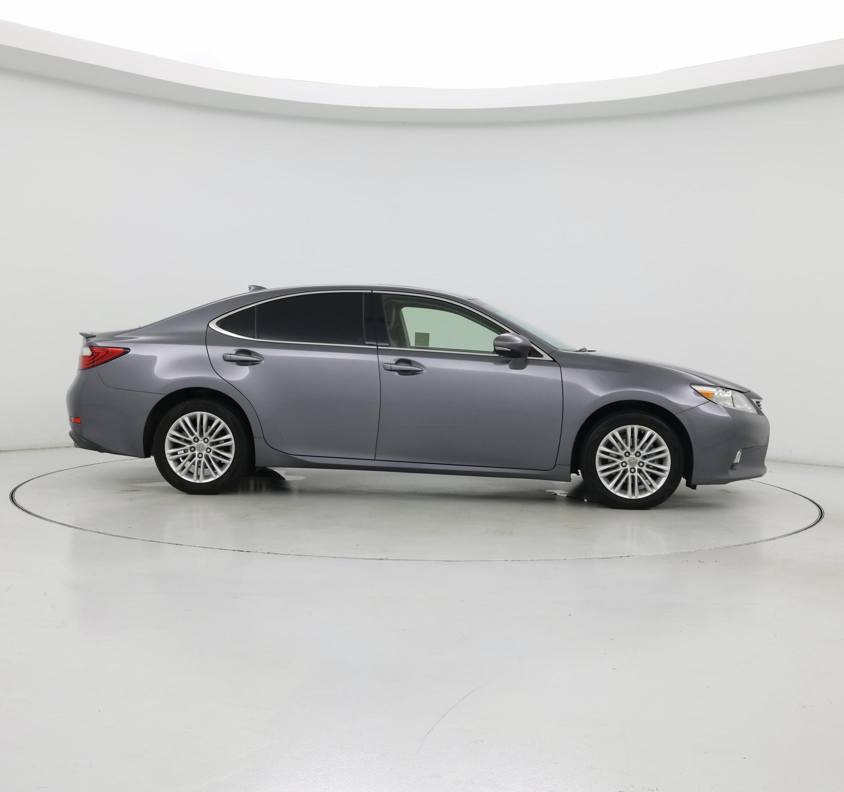 Thumbnail: 2015 Lexus ES - 7