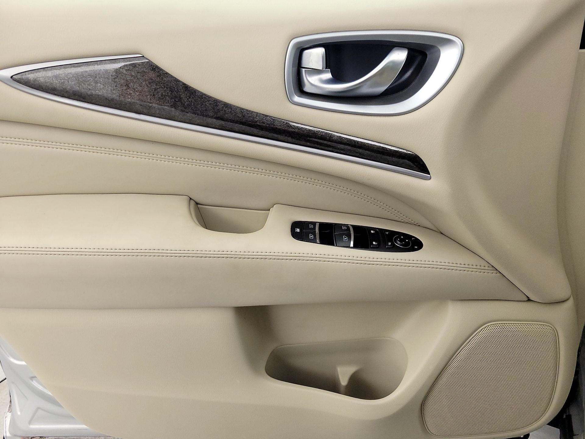 Thumbnail: 2014 INFINITI QX60 - 12