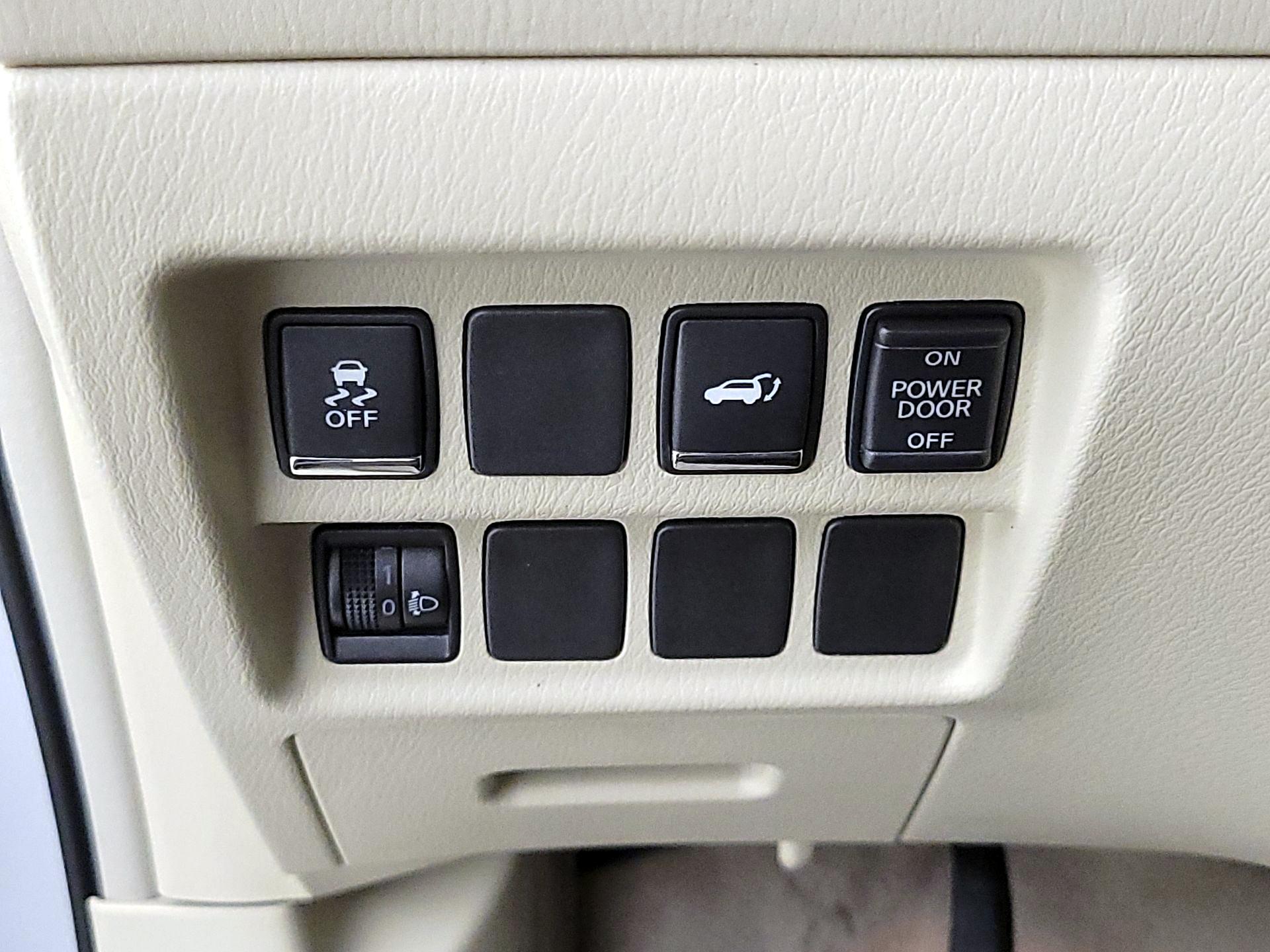 Thumbnail: 2014 INFINITI QX60 - 13