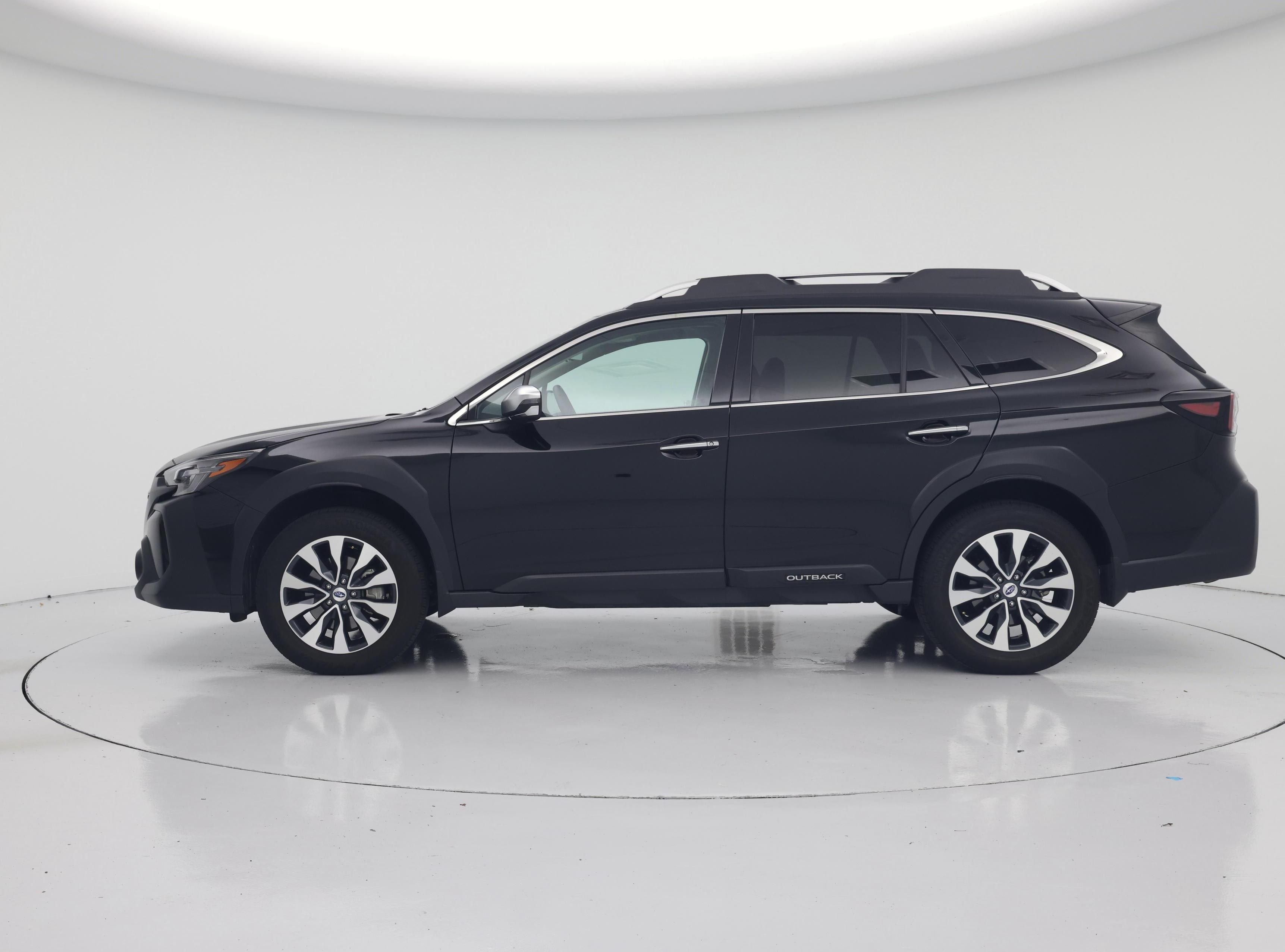 Thumbnail: 2025 Subaru Outback - 3