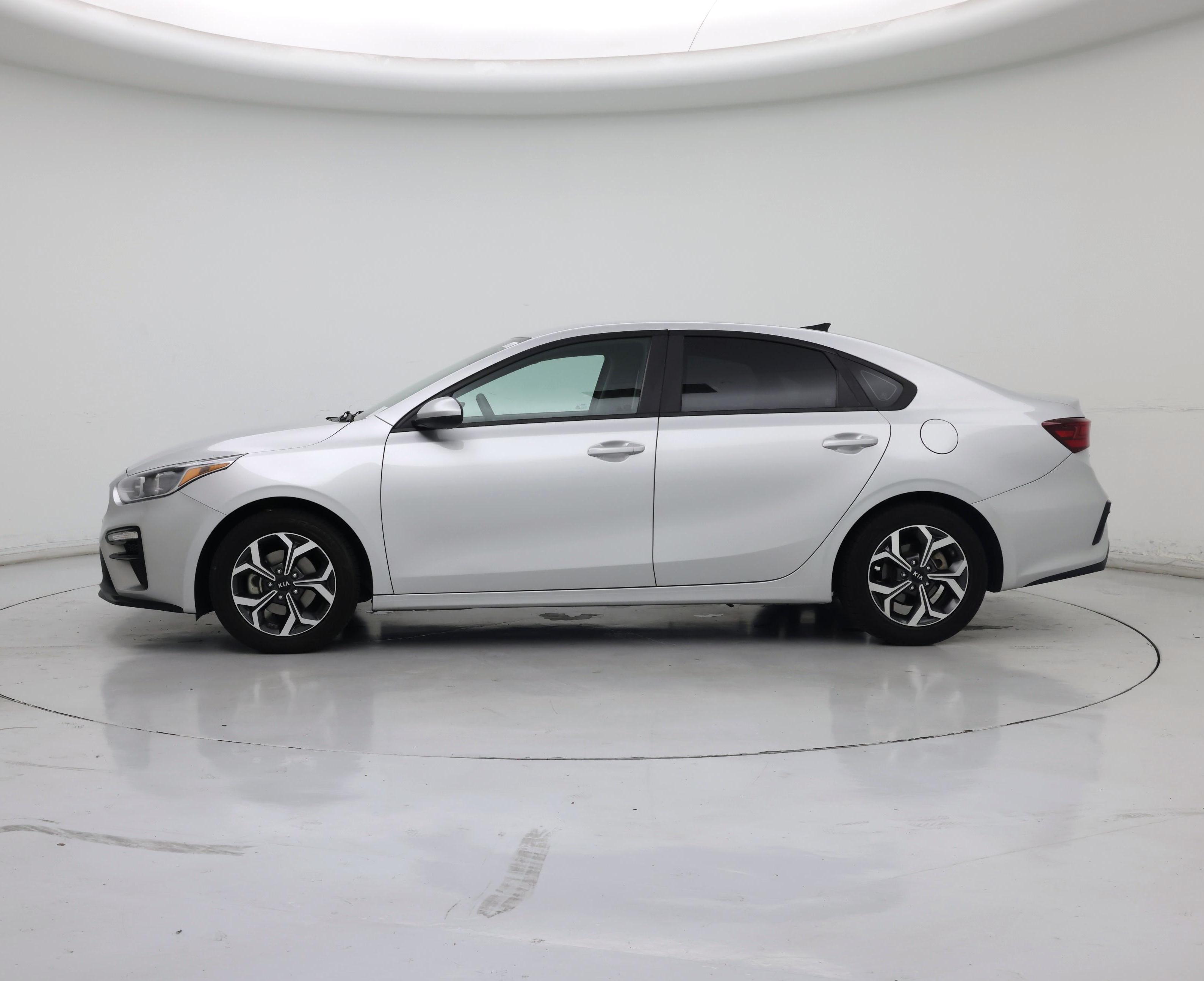 Thumbnail: 2019 Kia Forte - 3