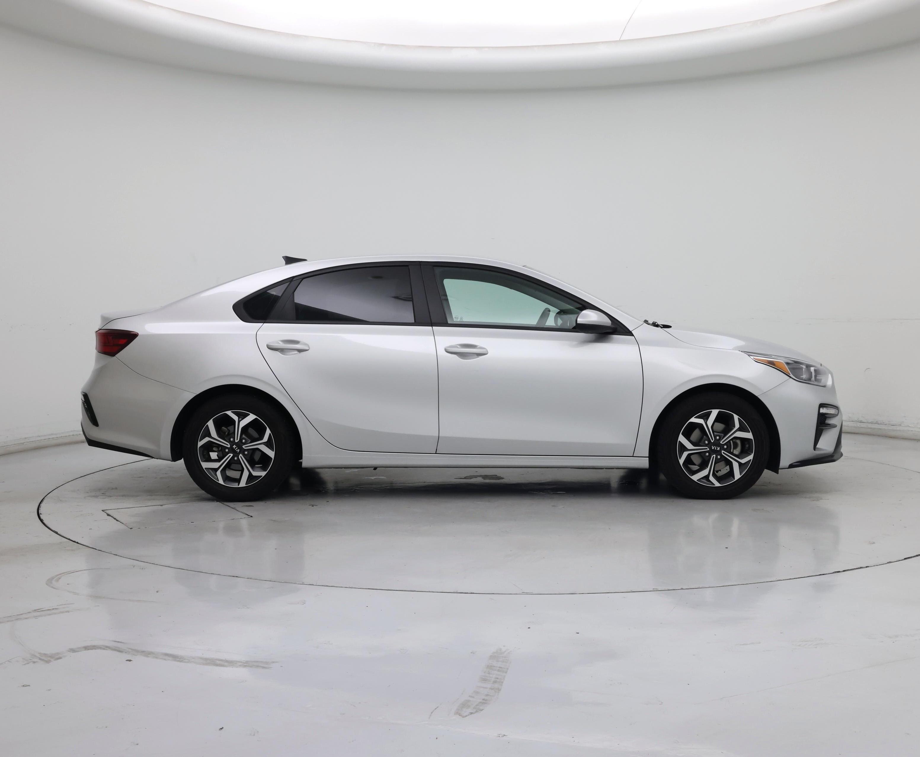 Thumbnail: 2019 Kia Forte - 7