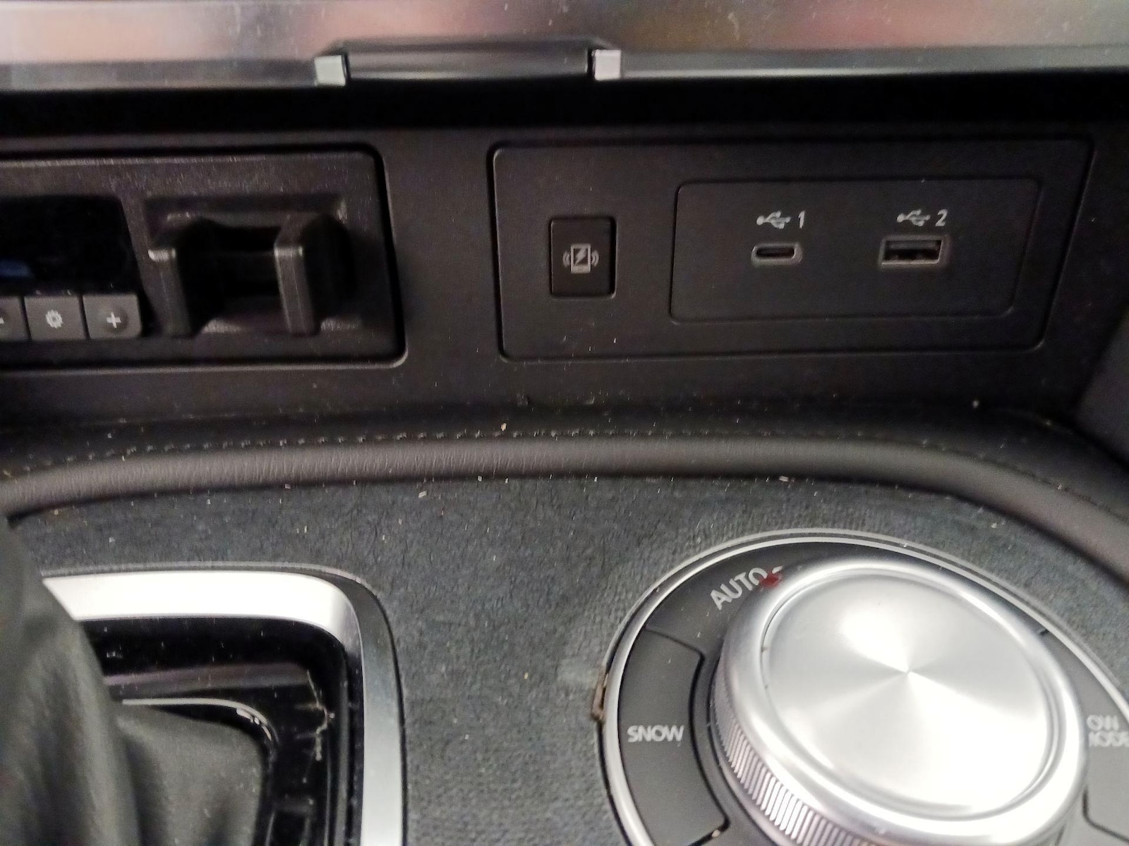 2024 Nissan Armada SV - Photo 20