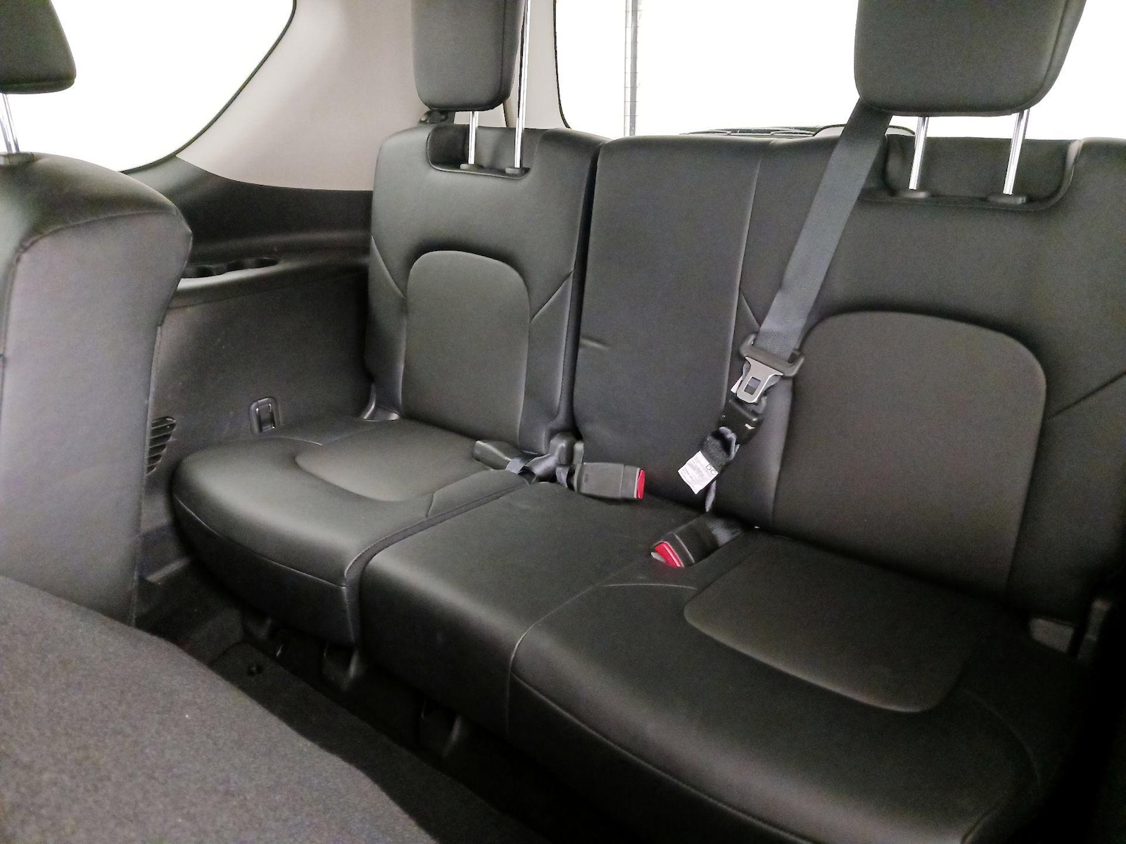 2024 Nissan Armada SV - Photo 22