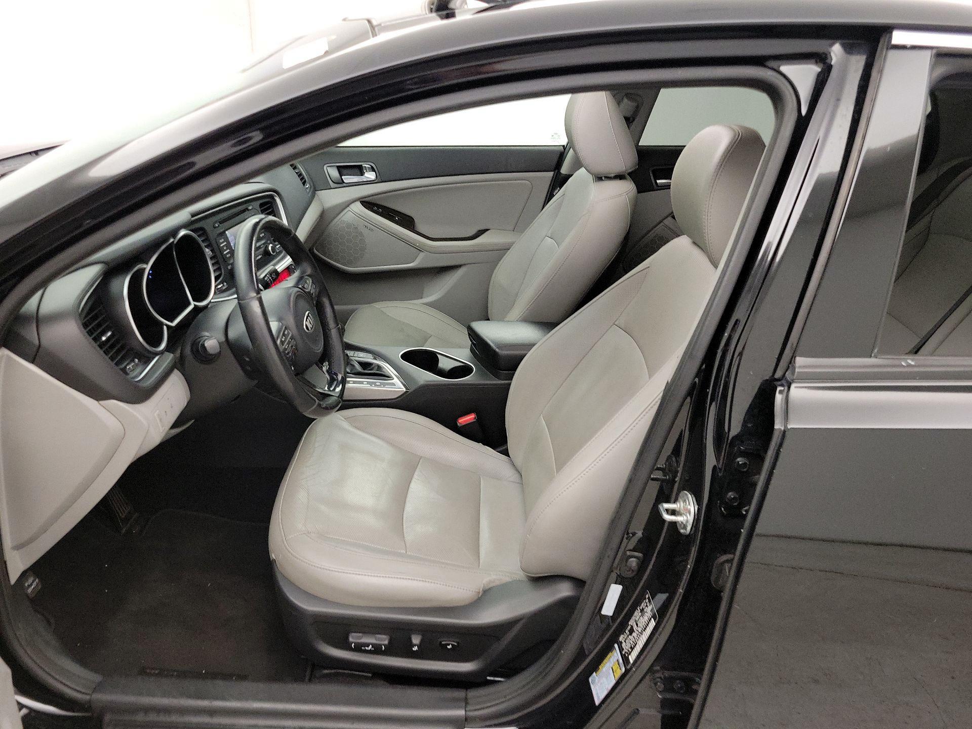 Thumbnail: 2014 Kia Optima - 11