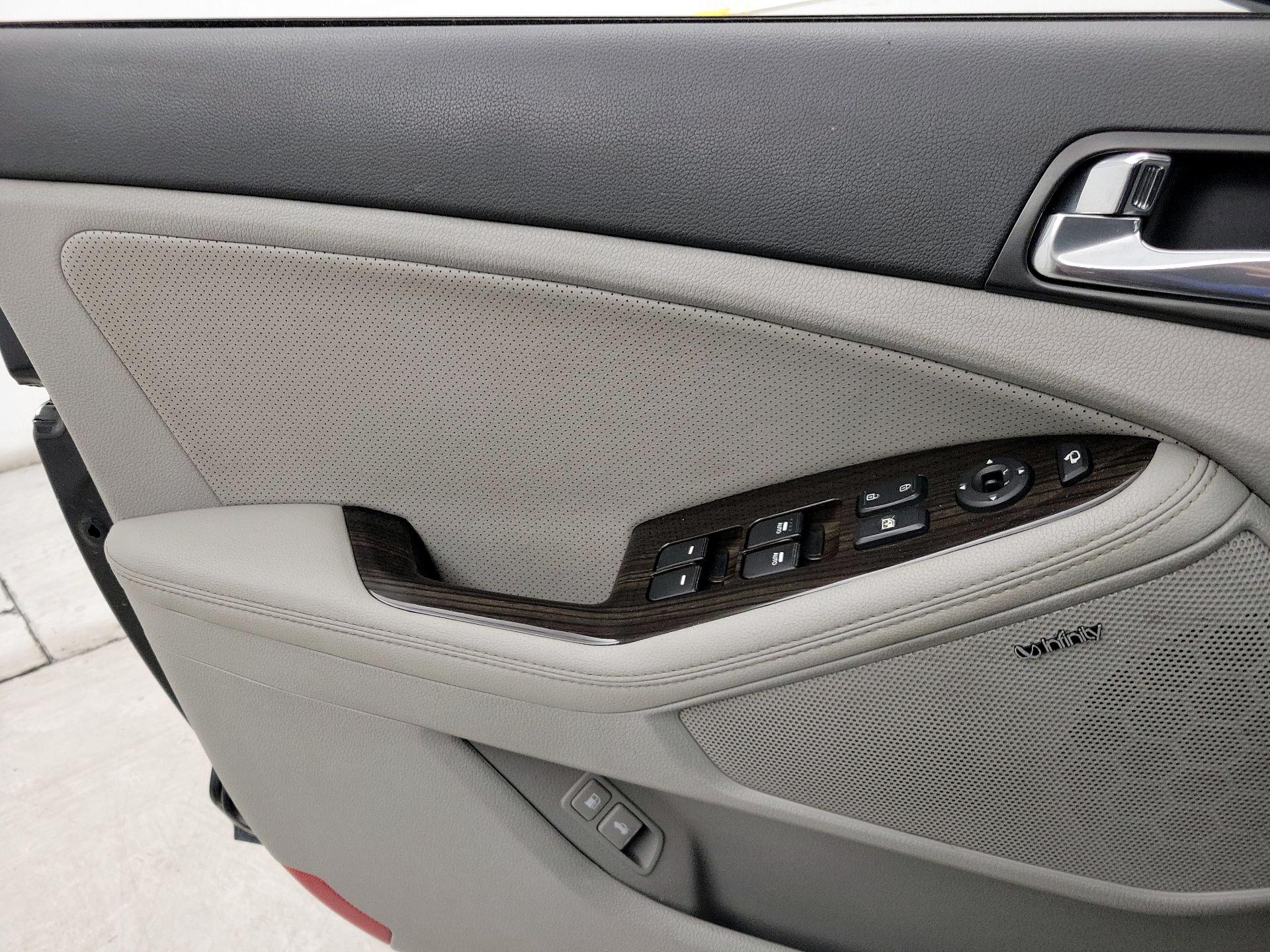 Thumbnail: 2014 Kia Optima - 12