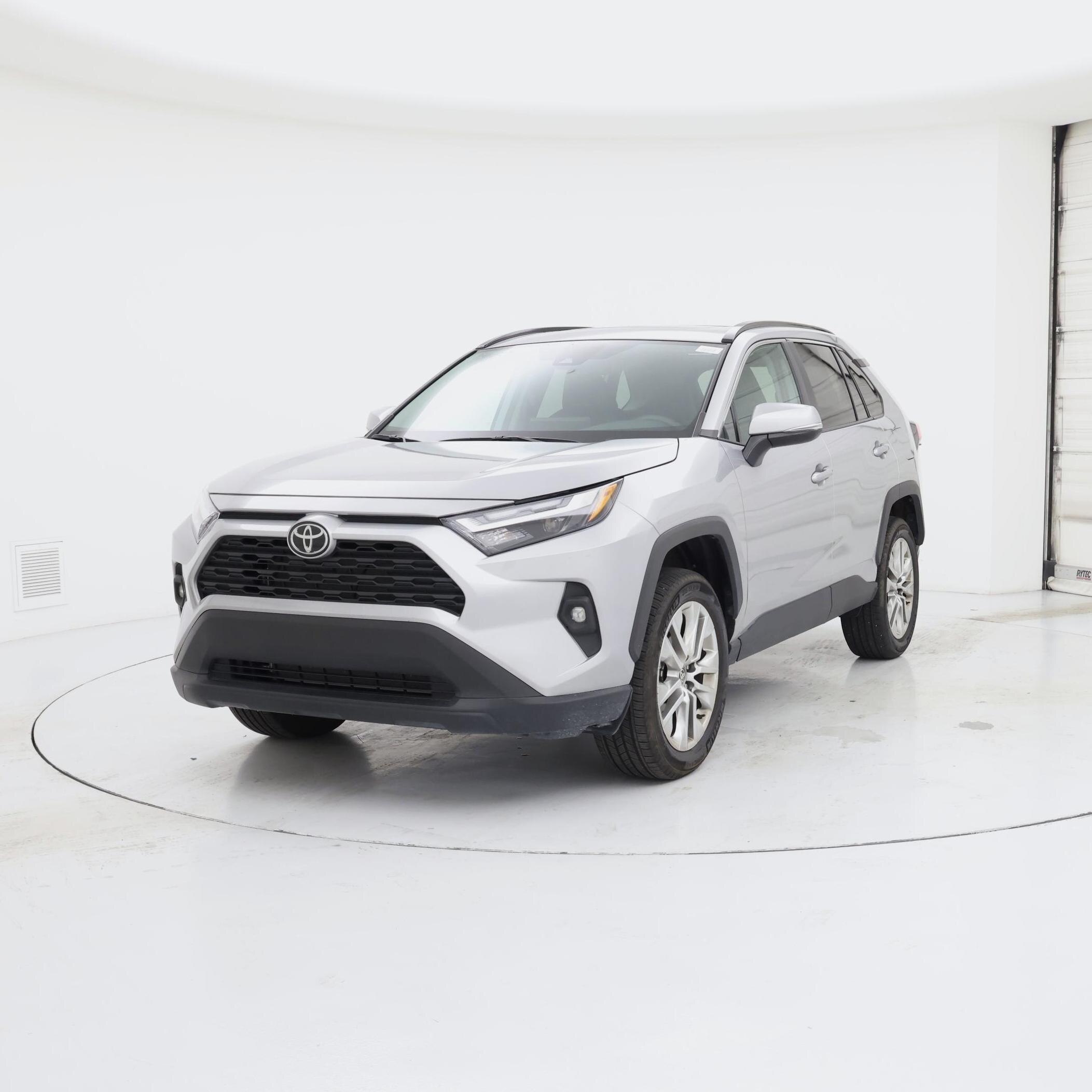 Thumbnail: 2025 Toyota RAV4 - 4
