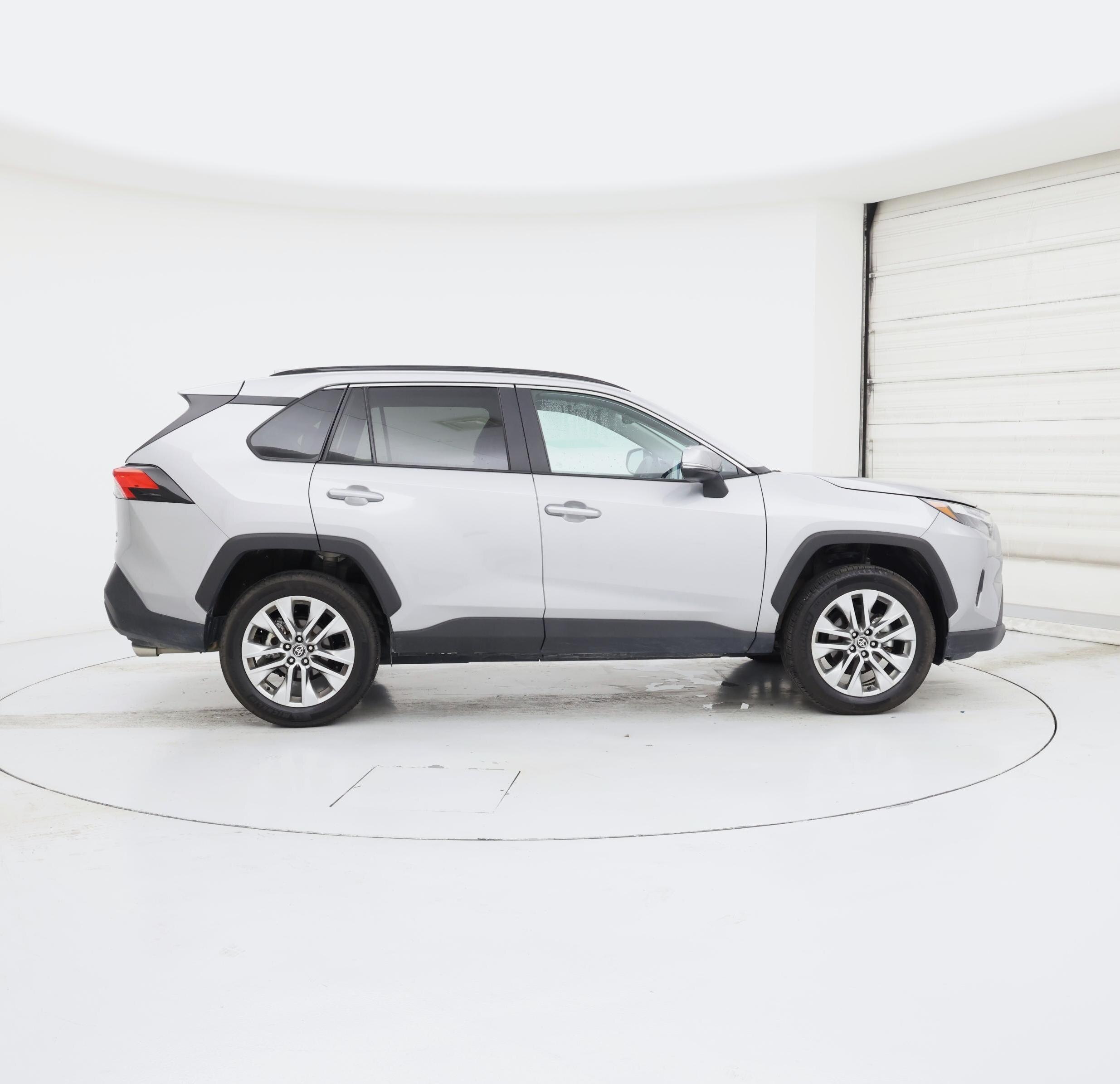 Thumbnail: 2025 Toyota RAV4 - 7