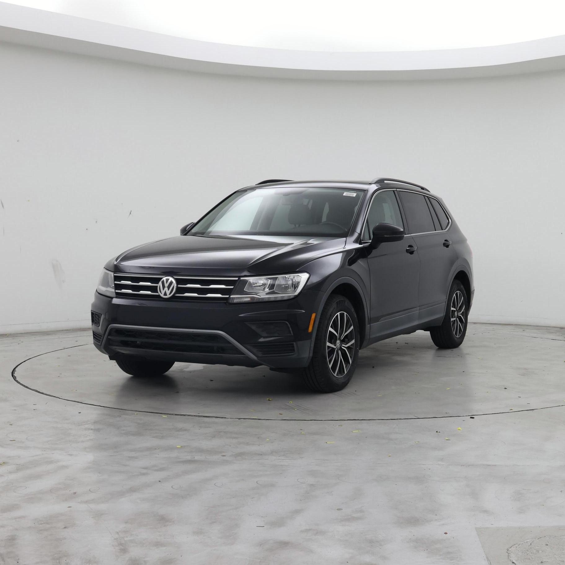 Thumbnail: 2019 Volkswagen Tiguan - 4