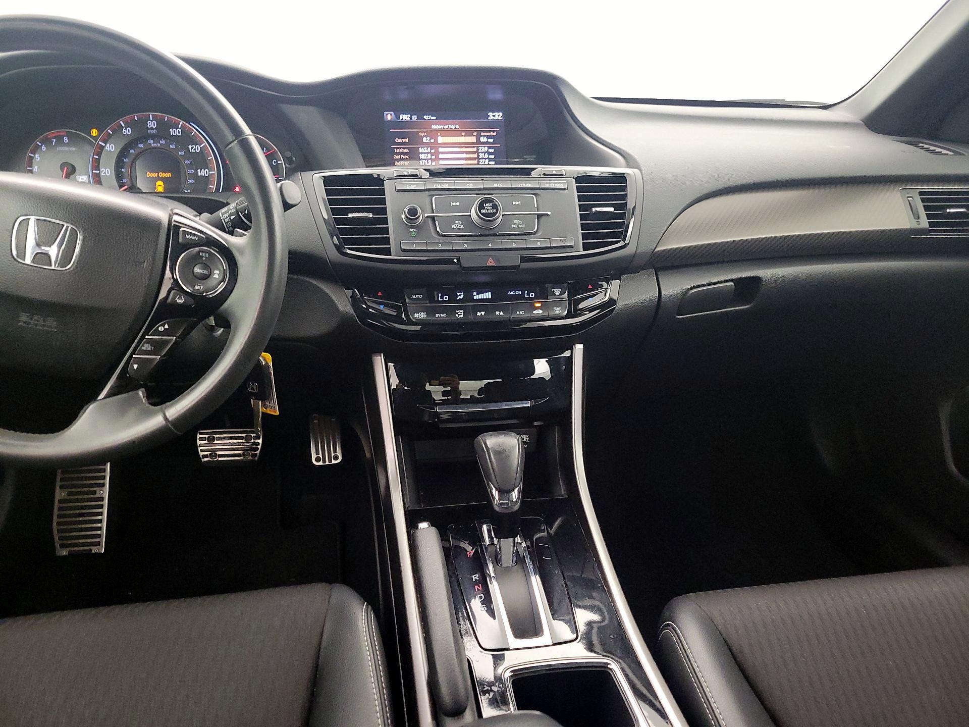 Thumbnail: 2017 Honda Accord - 9