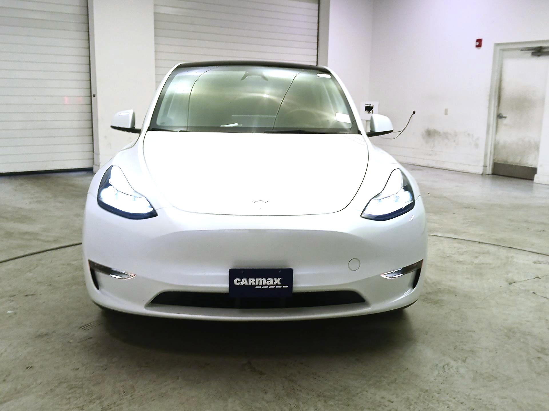 Thumbnail: 2023 Tesla Model Y - 2