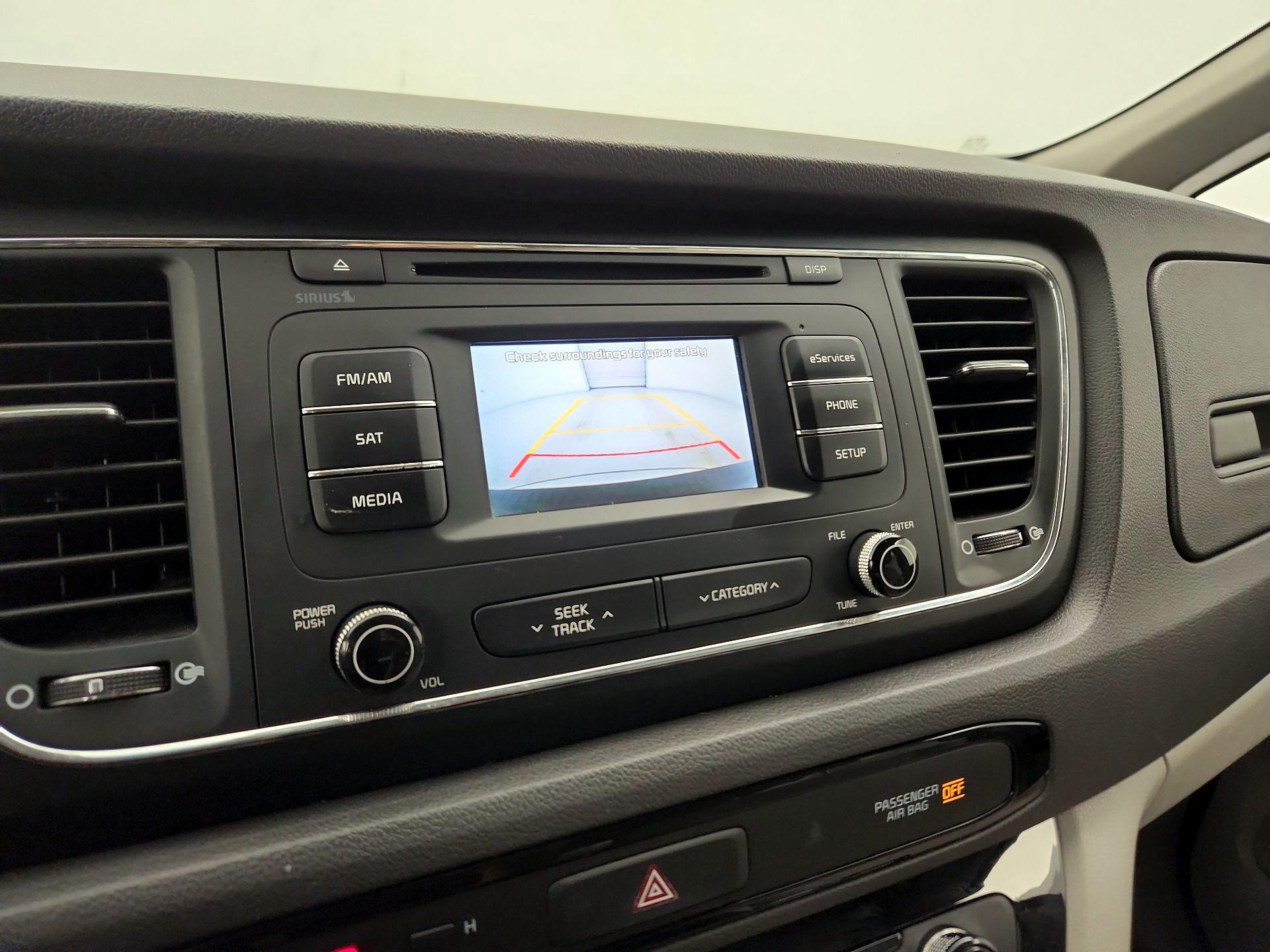 Thumbnail: 2016 Kia Sedona - 14
