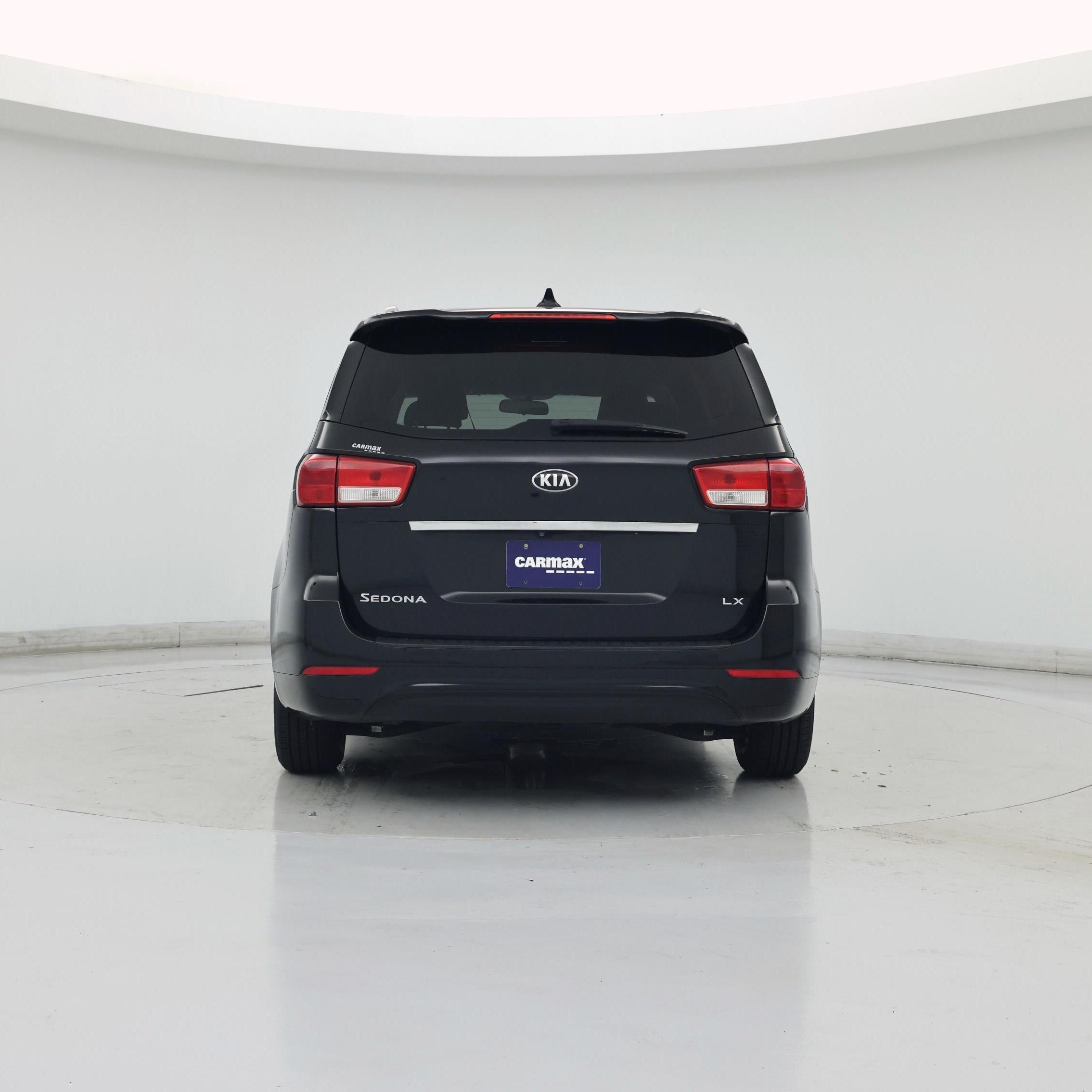 Thumbnail: 2016 Kia Sedona - 6