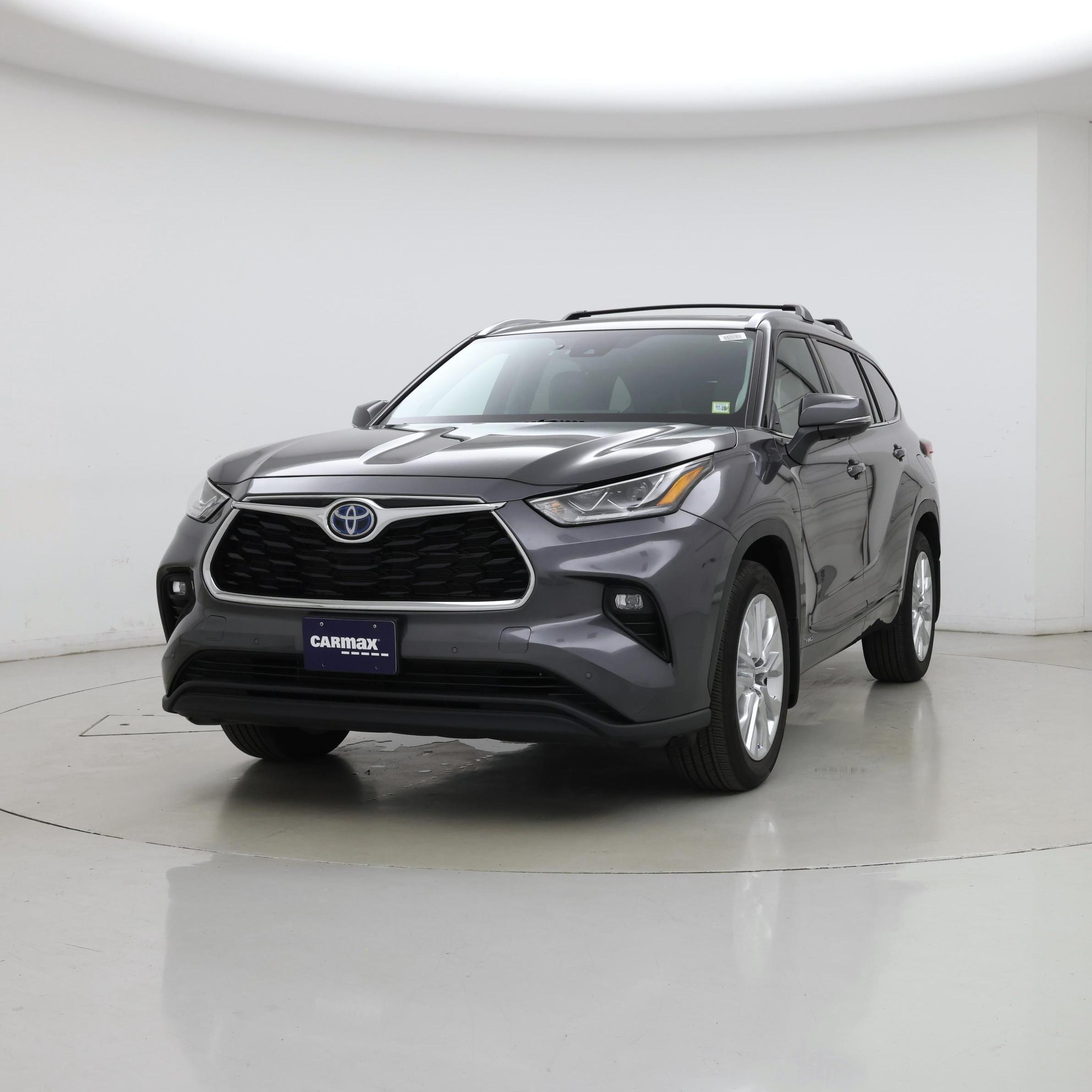Thumbnail: 2023 Toyota Highlander - 4