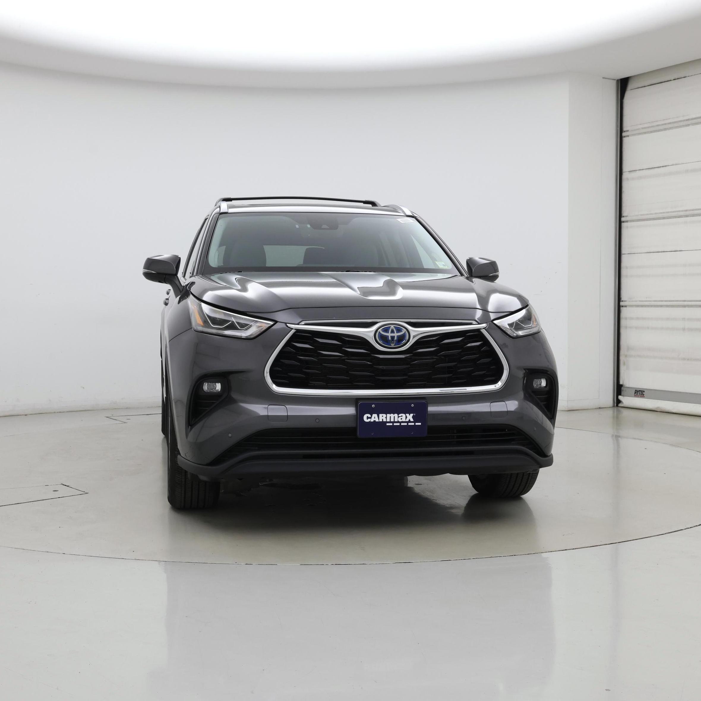 Thumbnail: 2023 Toyota Highlander - 5