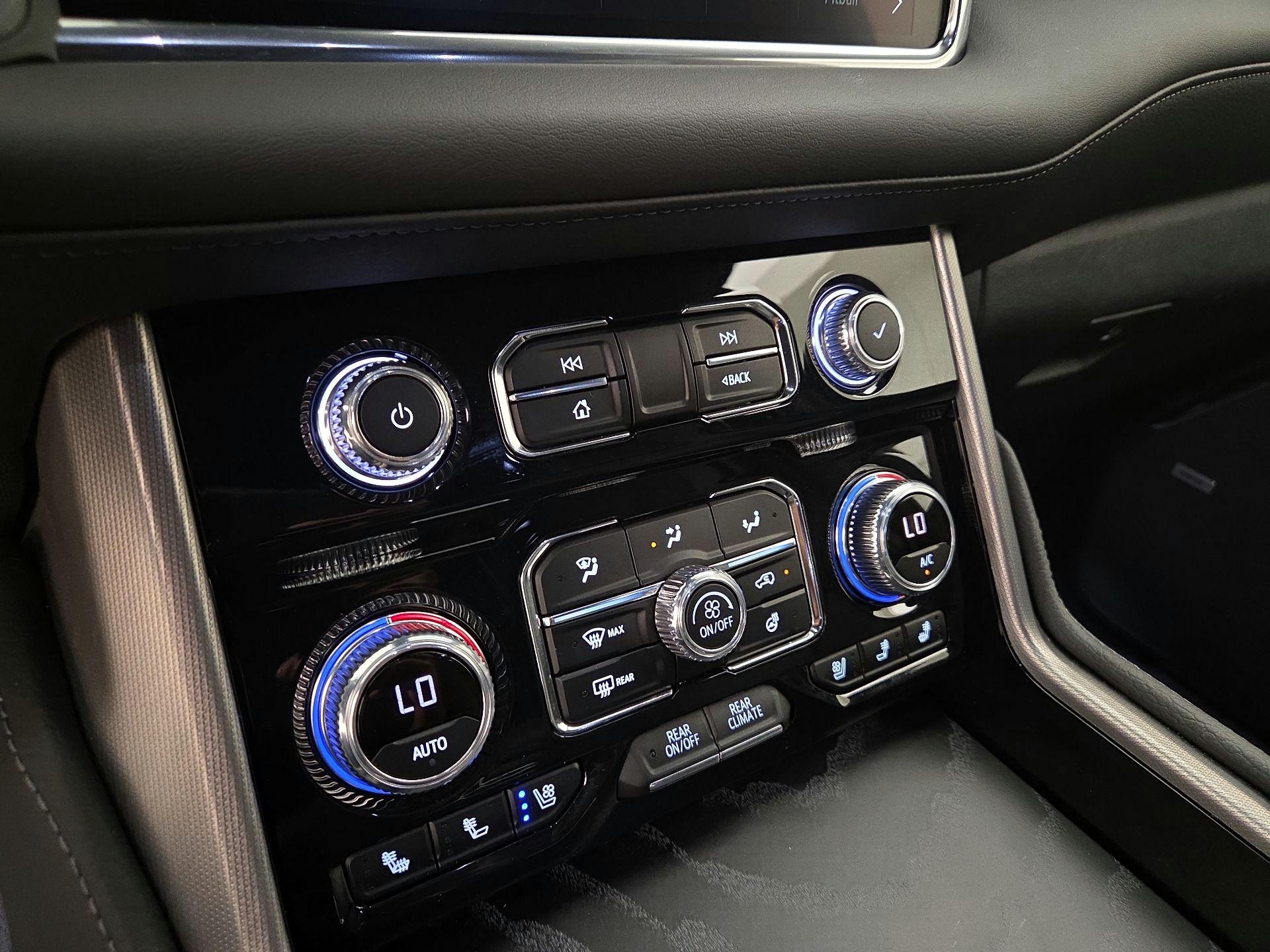 Thumbnail: 2023 GMC Yukon - 16