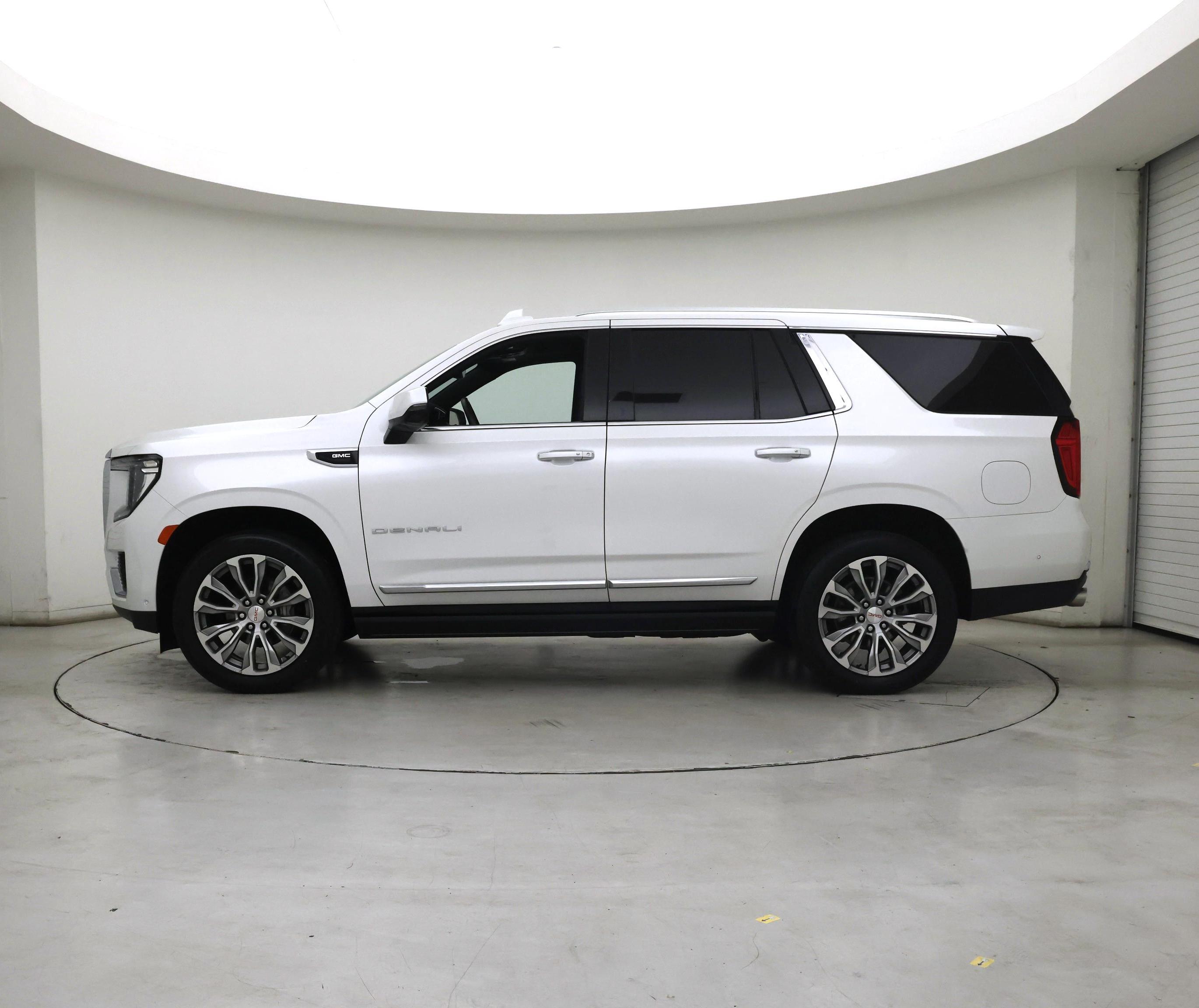 Thumbnail: 2023 GMC Yukon - 3