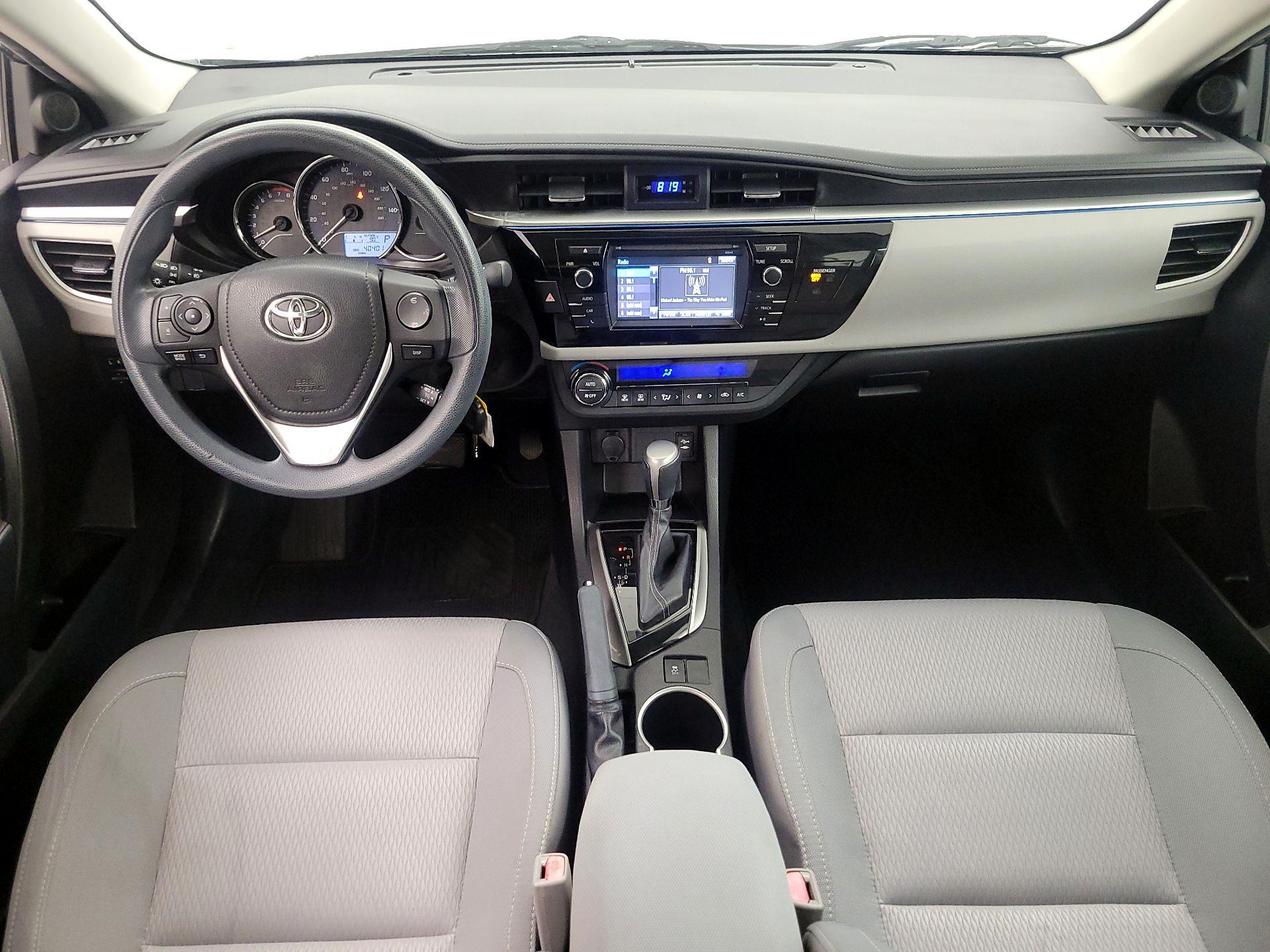 Thumbnail: 2014 Toyota Corolla - 9
