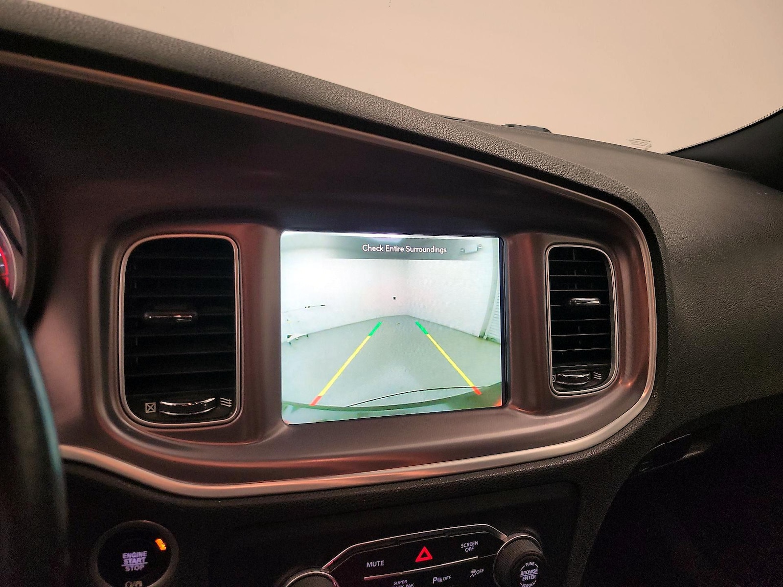 2020 Dodge Charger GT - Photo 15