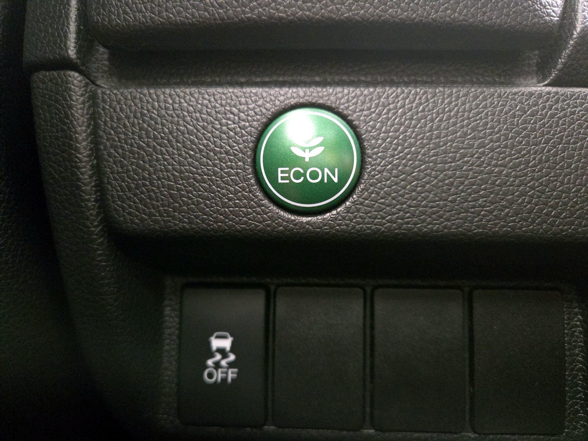 Thumbnail: 2015 Honda Fit - 13