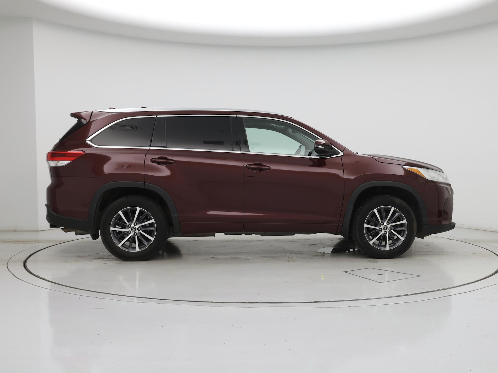 2018 Toyota Highlander XLE - Photo 8