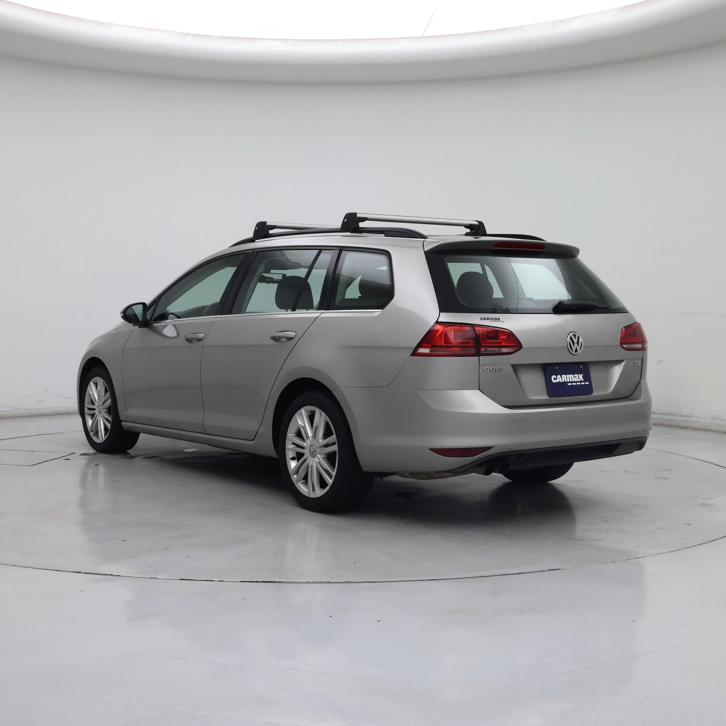Thumbnail: 2016 Volkswagen Golf - 2