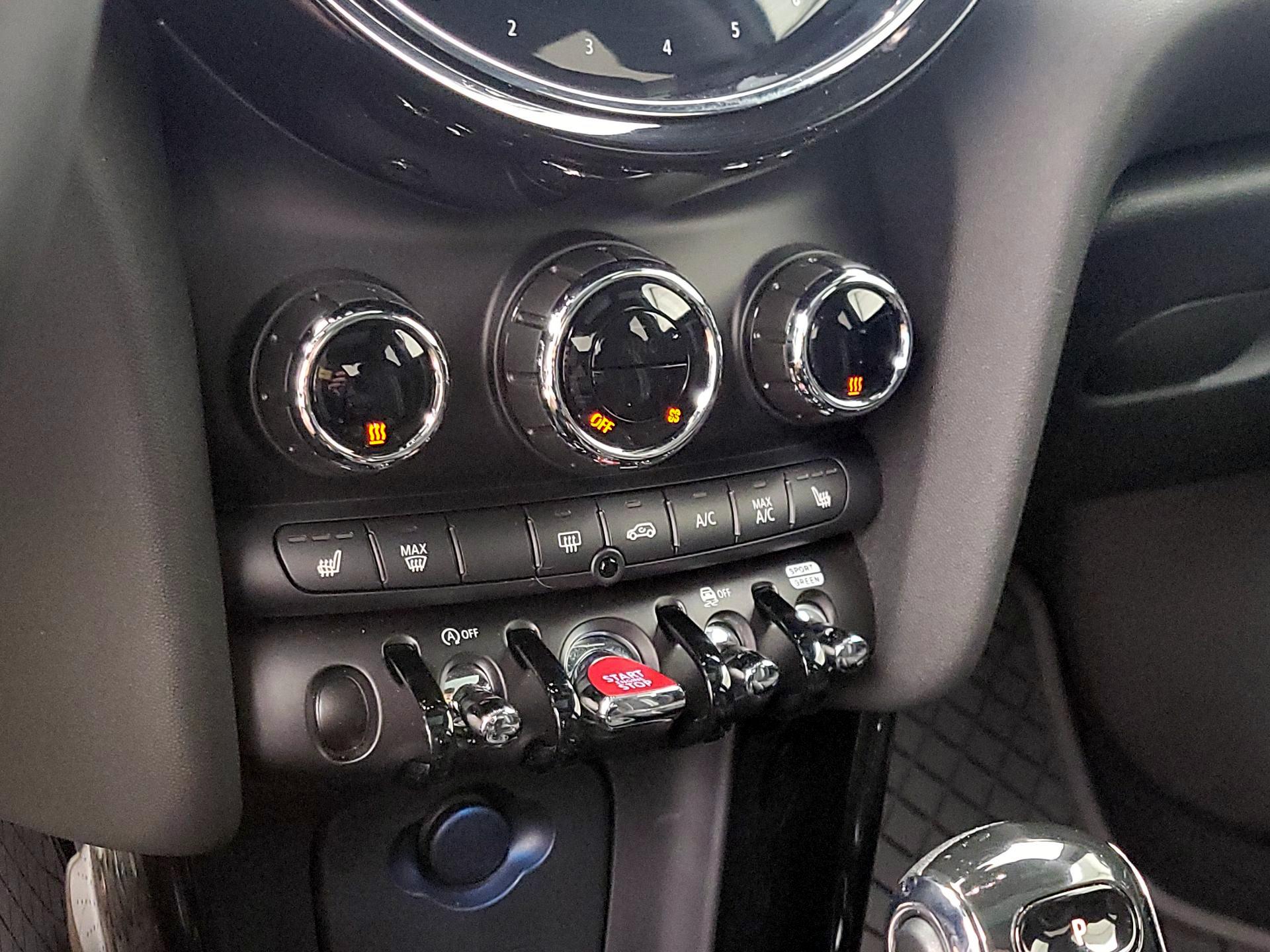 Thumbnail: 2023 MINI Cooper Hardtop - 16