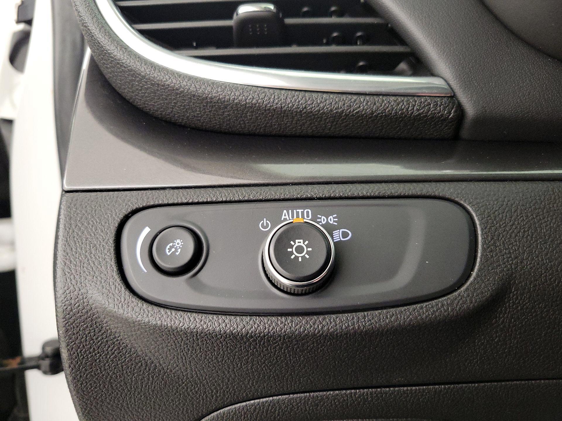 Thumbnail: 2018 Buick Encore - 13