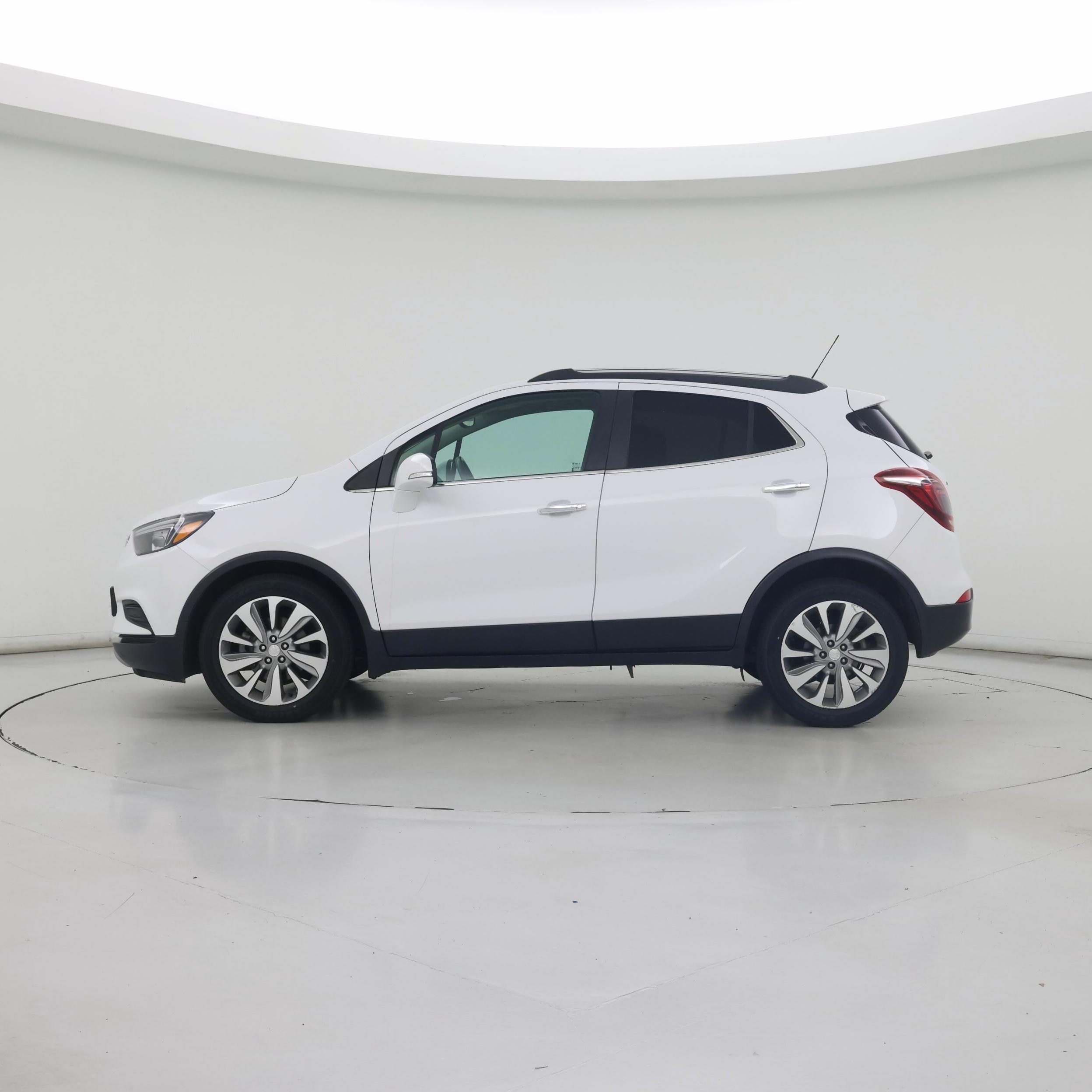Thumbnail: 2018 Buick Encore - 3