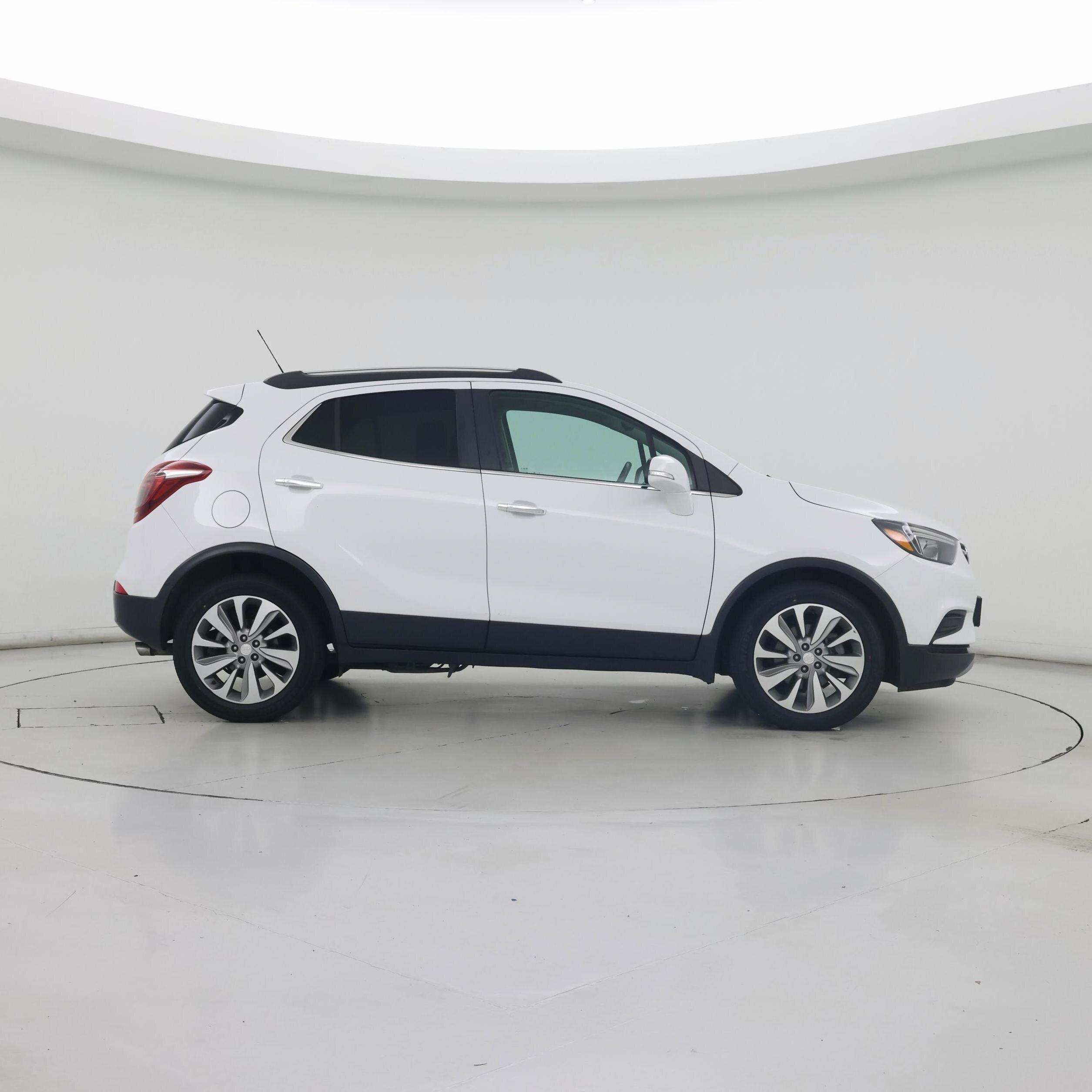 Thumbnail: 2018 Buick Encore - 7