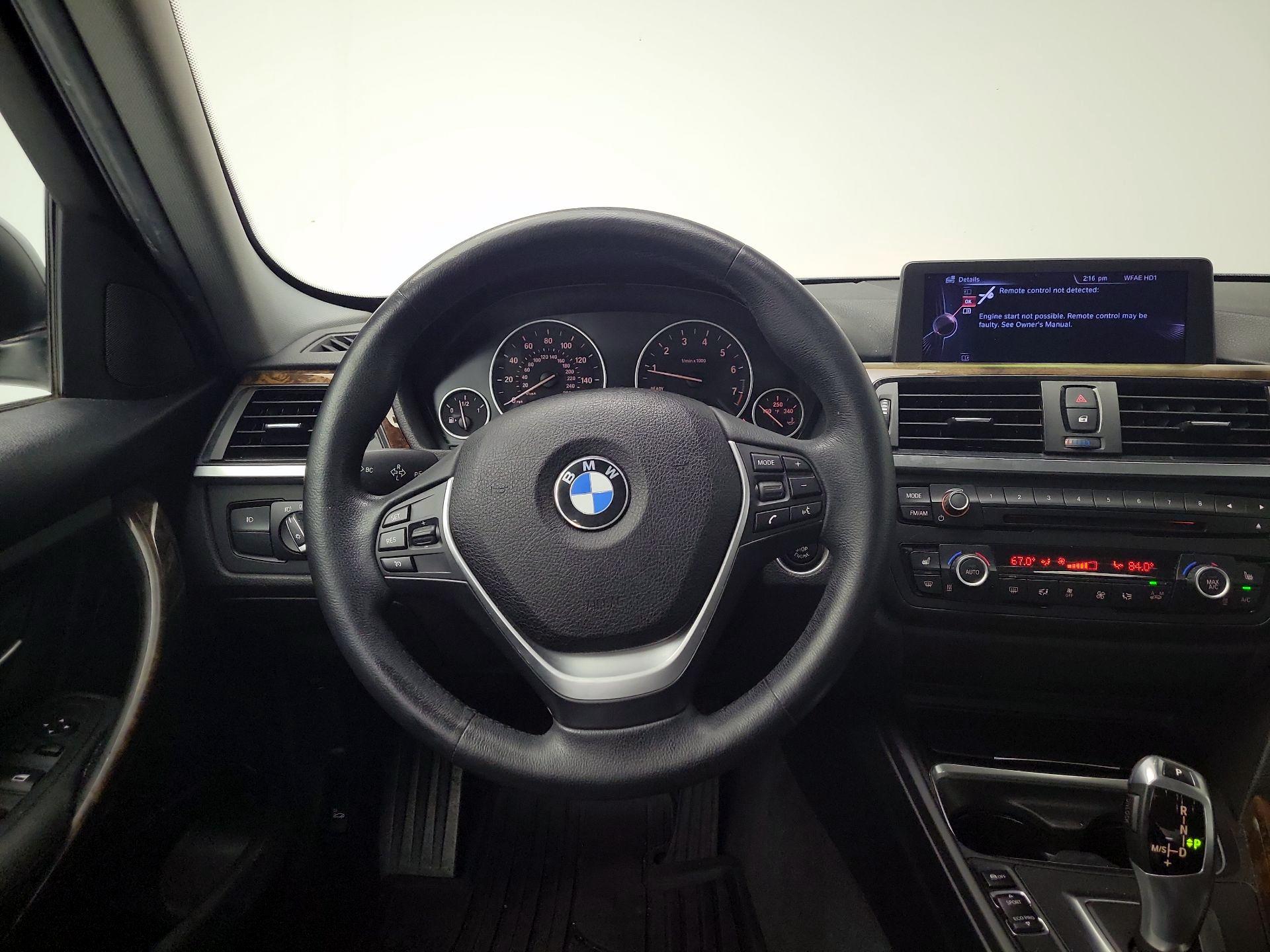Thumbnail: 2015 BMW 3 Series - 10