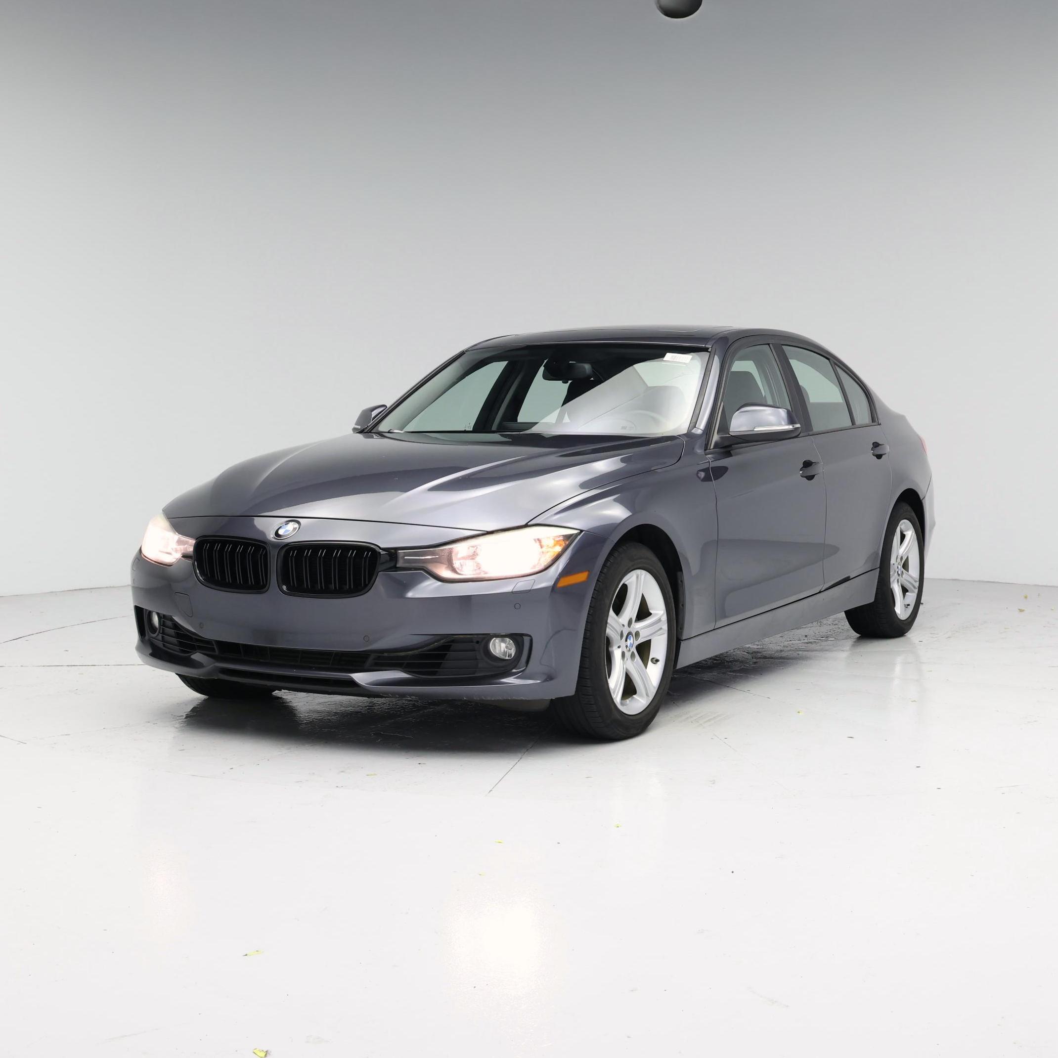 Thumbnail: 2015 BMW 3 Series - 4