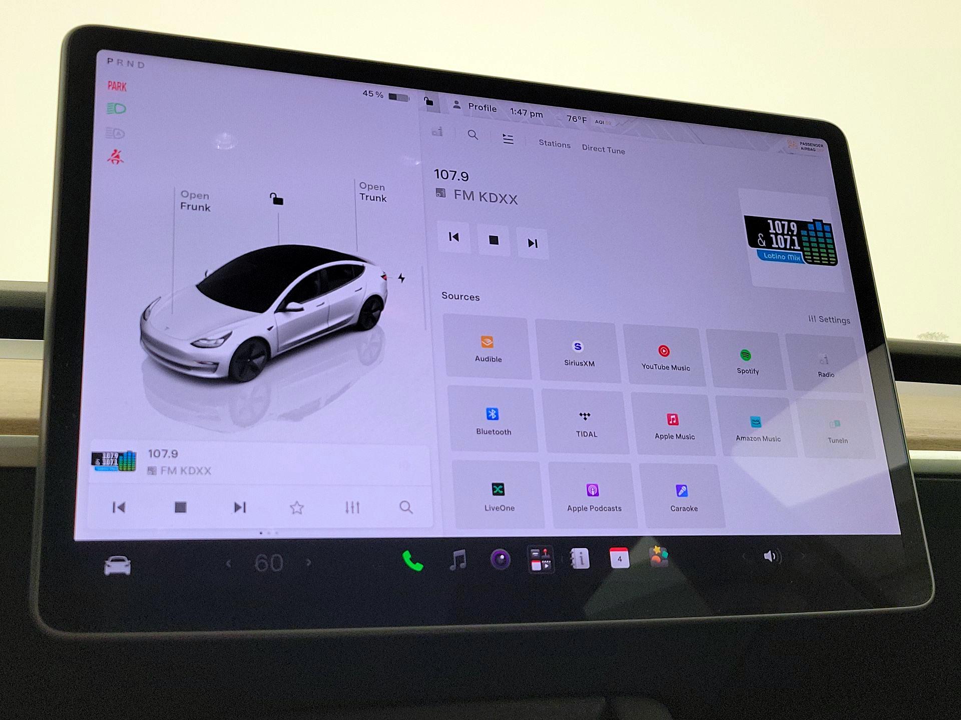 Thumbnail: 2023 Tesla Model 3 - 14