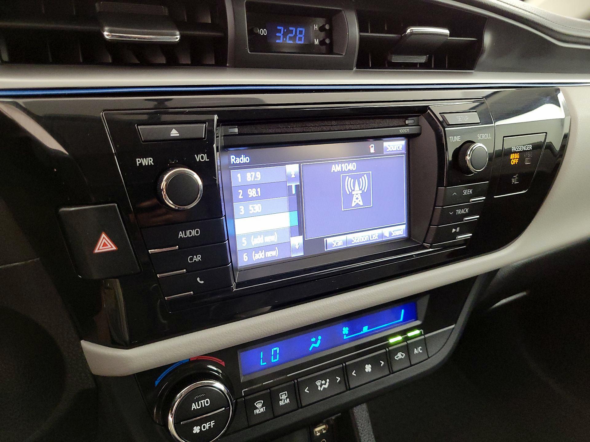 Thumbnail: 2016 Toyota Corolla - 15
