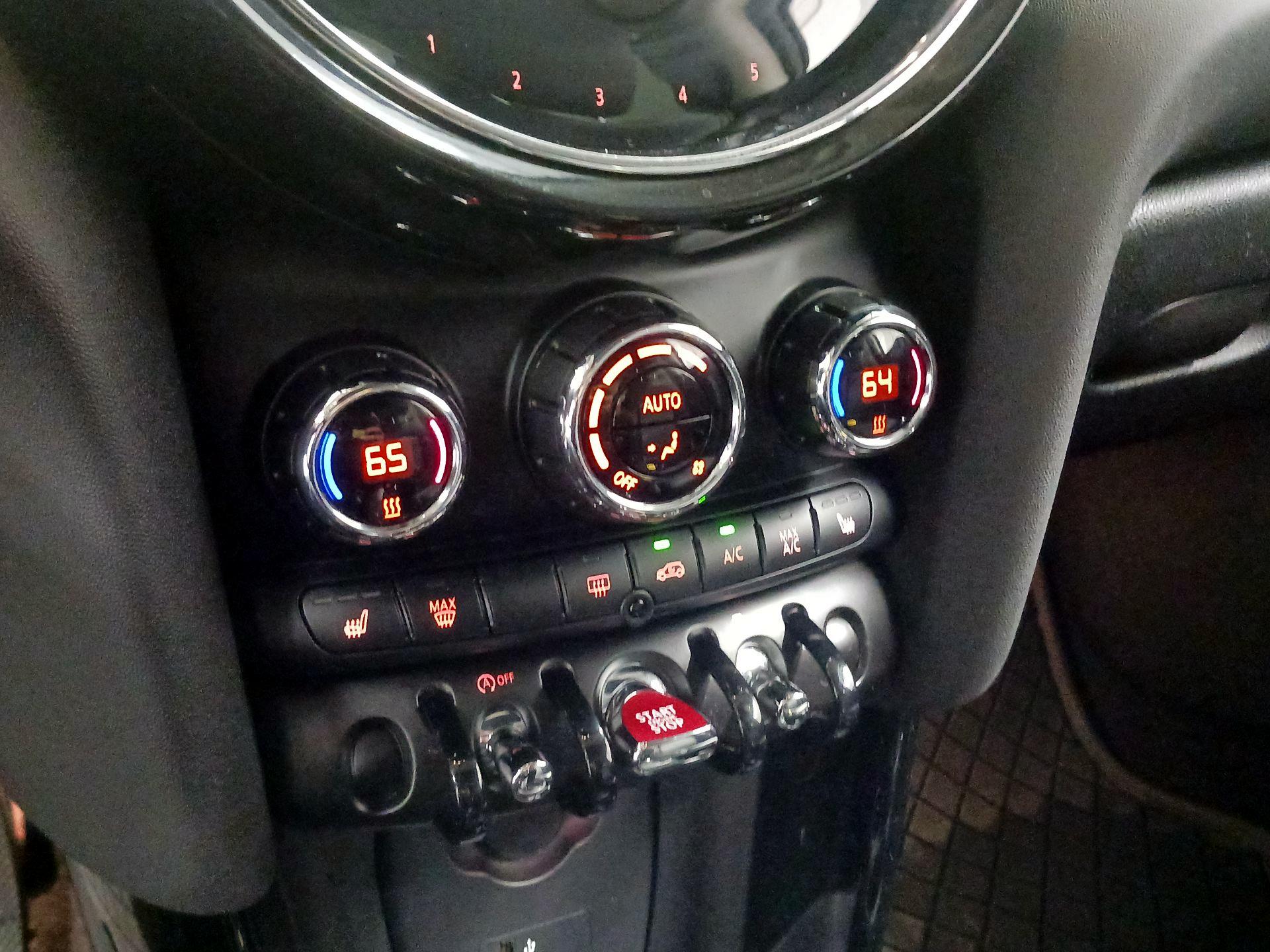 Thumbnail: 2023 MINI Cooper Hardtop - 12