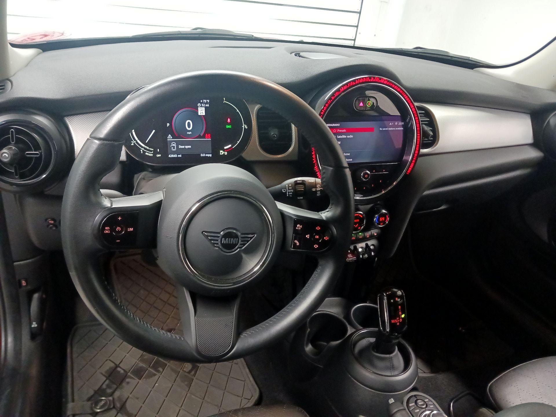 Thumbnail: 2023 MINI Cooper Hardtop - 8