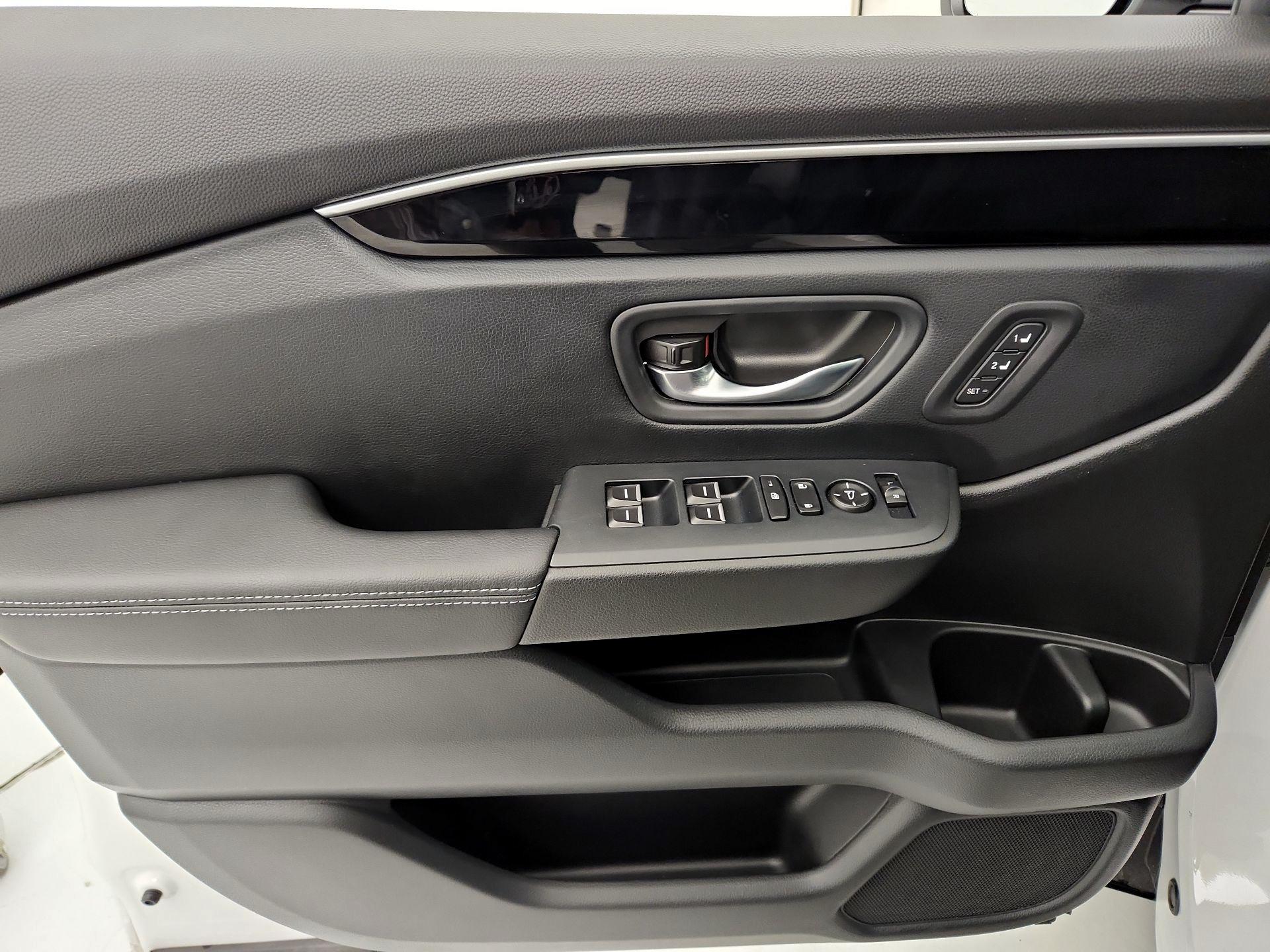 Thumbnail: 2025 Honda Pilot - 12