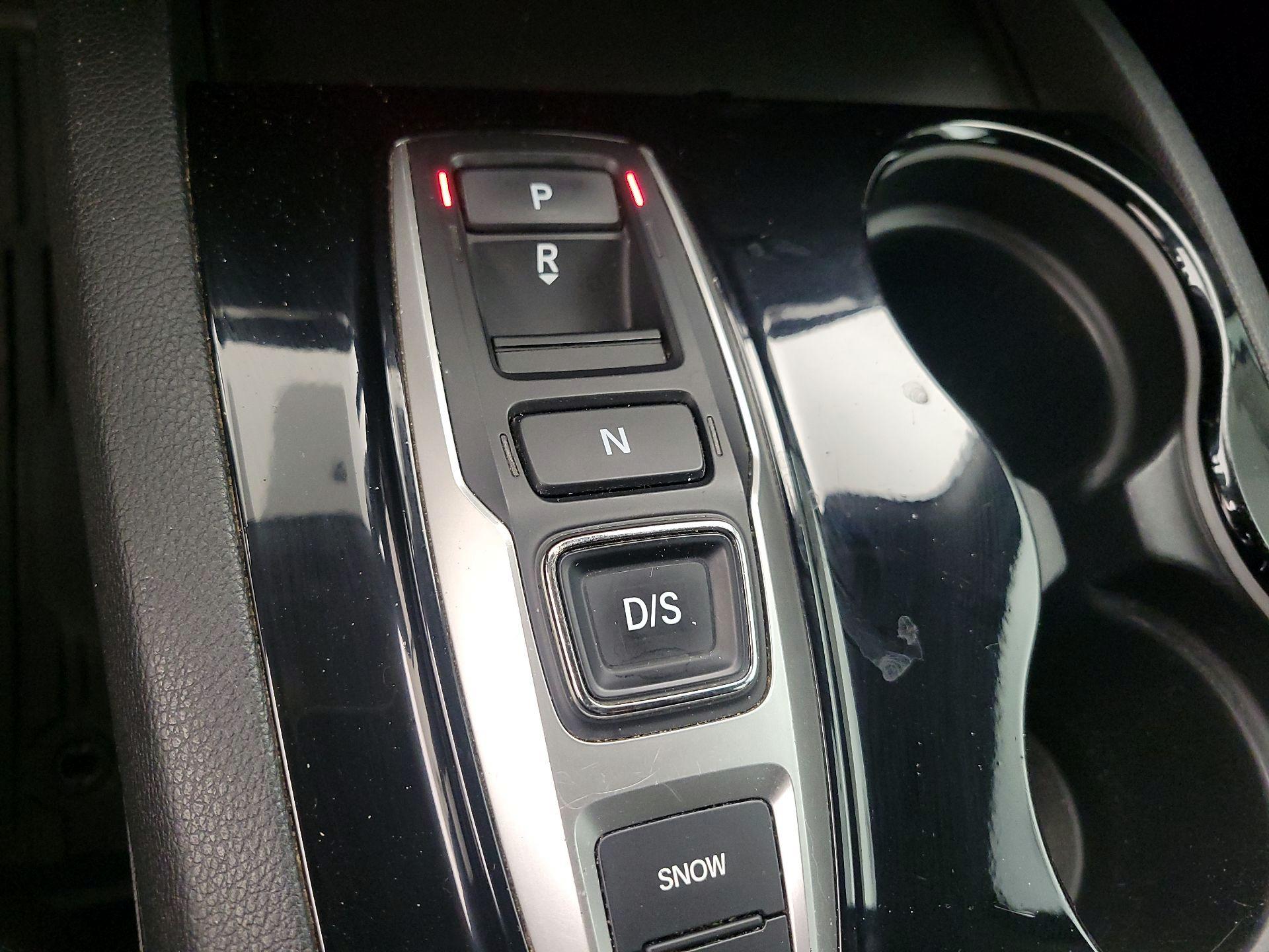 Thumbnail: 2020 Honda Pilot - 15