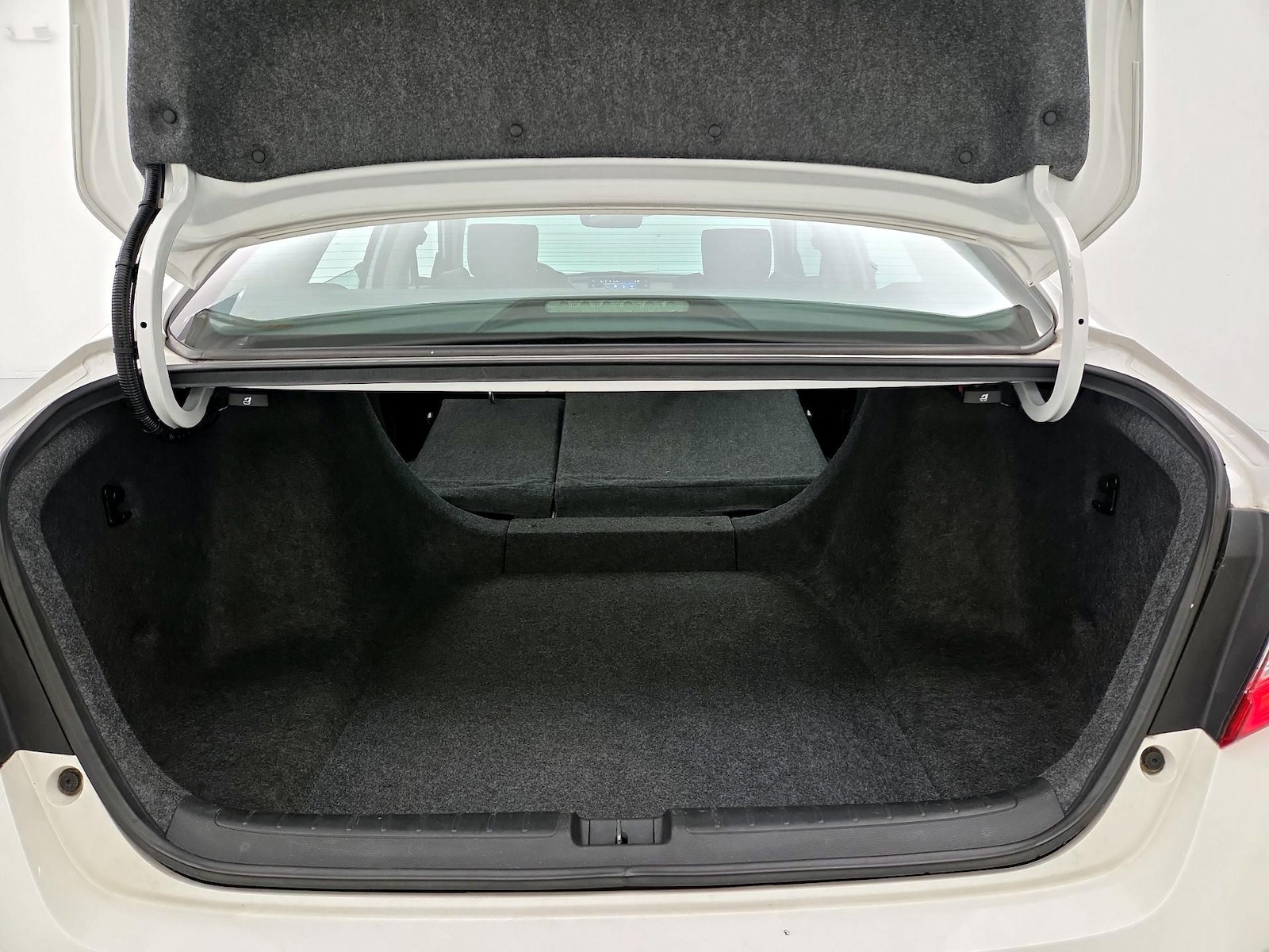 2018 Honda Accord EX-L - Photo 23