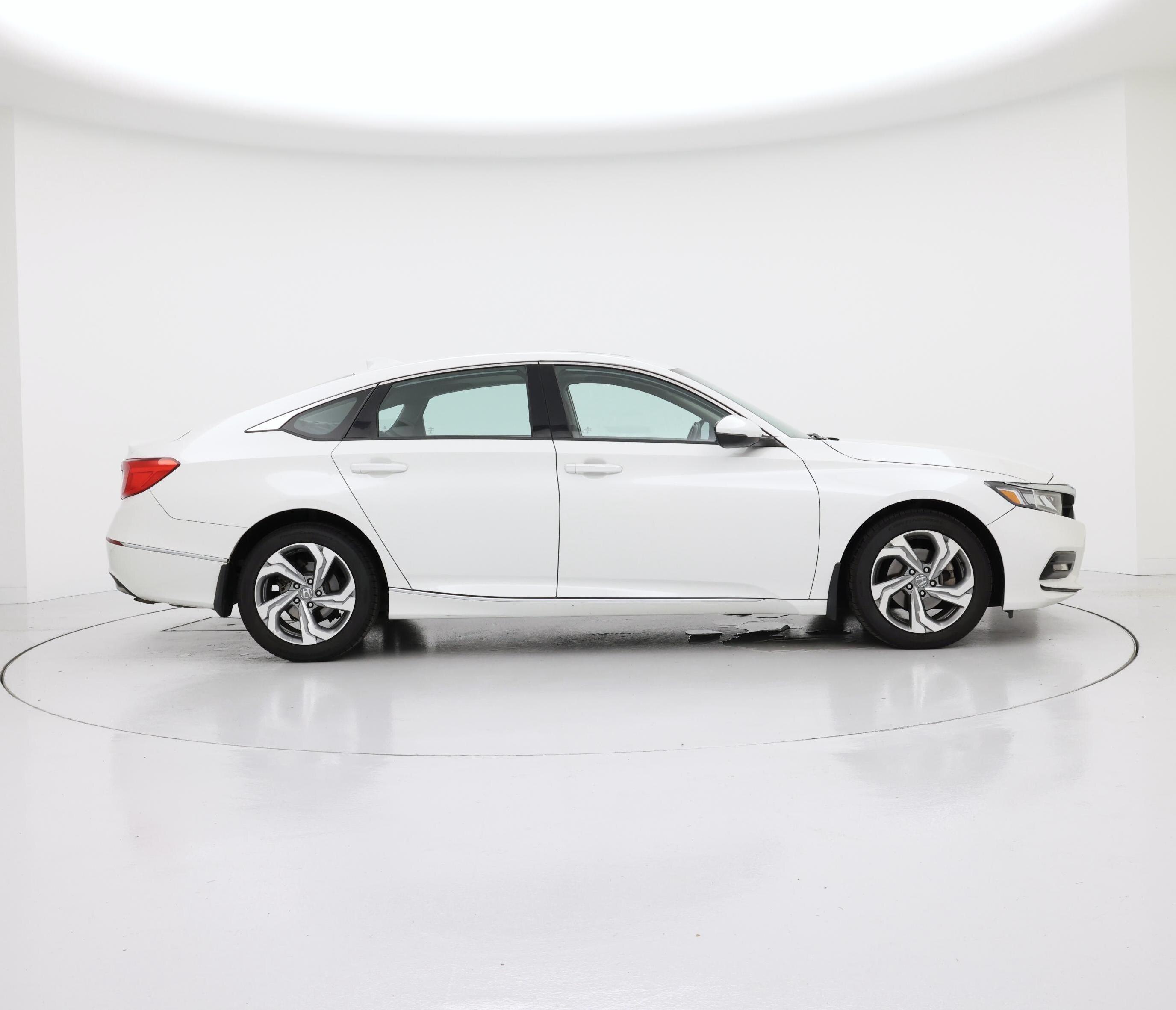 Thumbnail: 2018 Honda Accord - 7