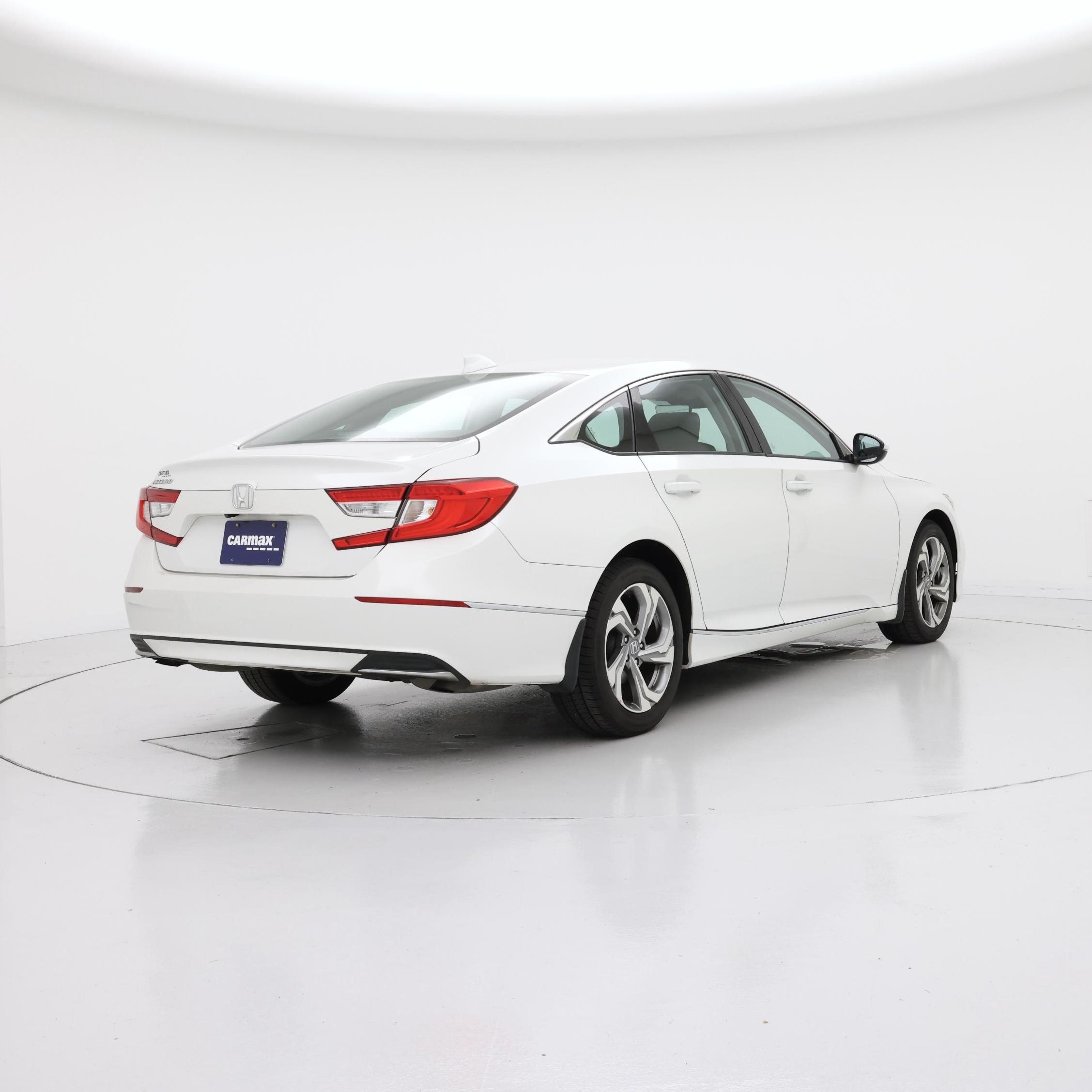 Thumbnail: 2018 Honda Accord - 8