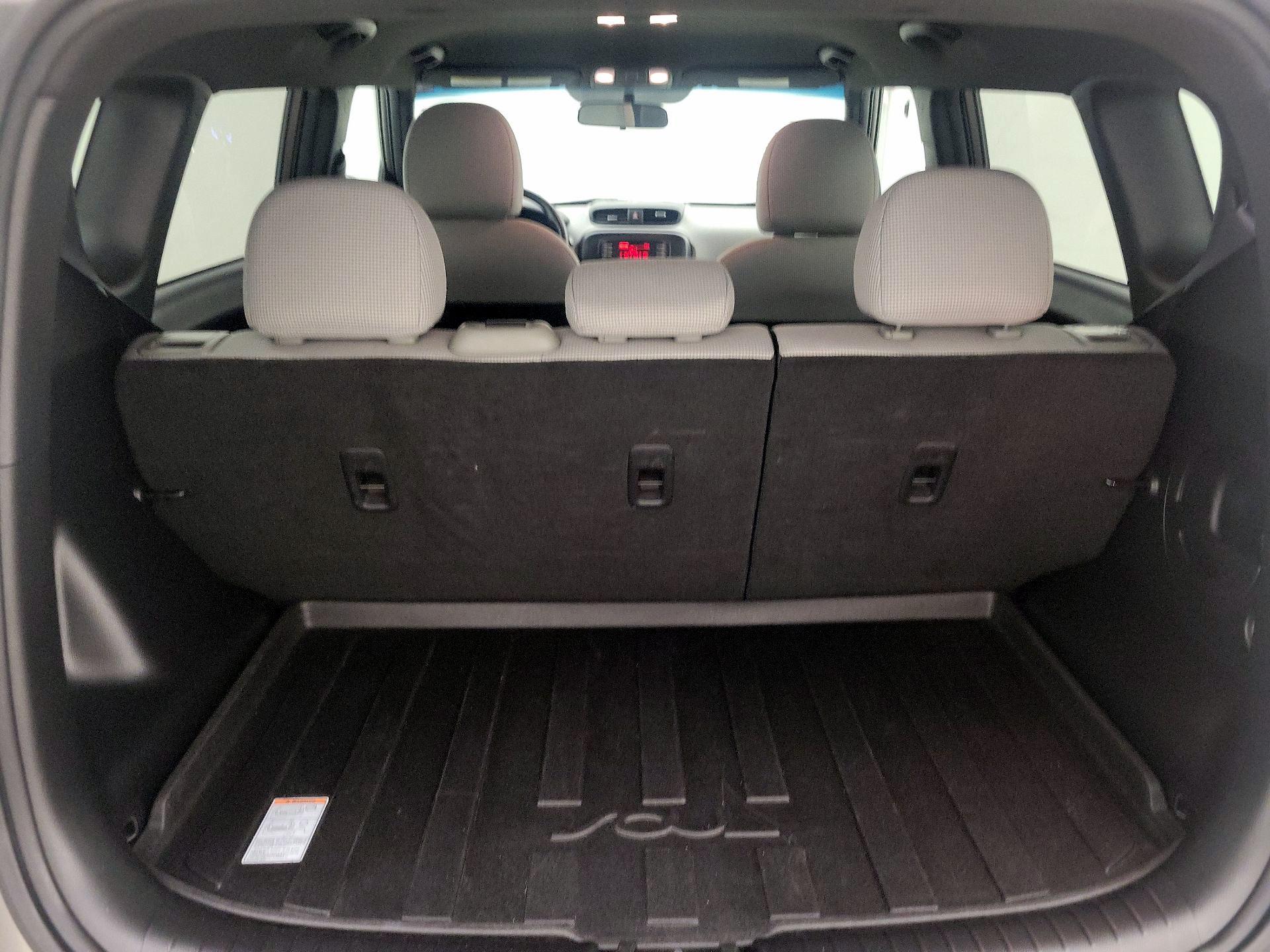 Thumbnail: 2016 Kia Soul - 19