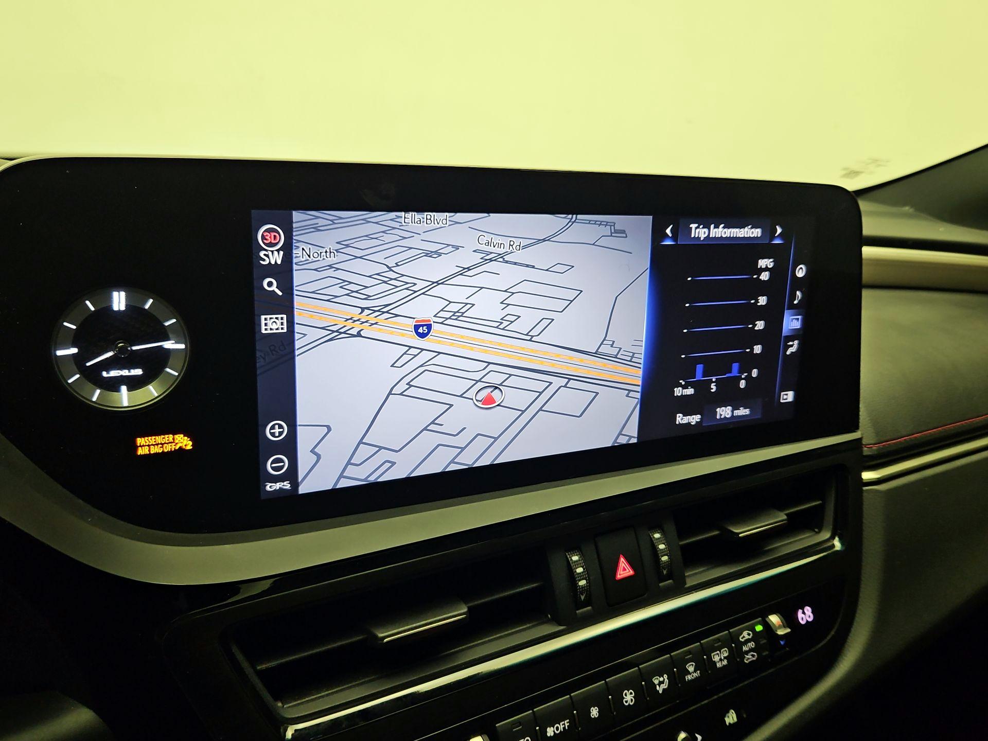Thumbnail: 2022 Lexus ES - 14