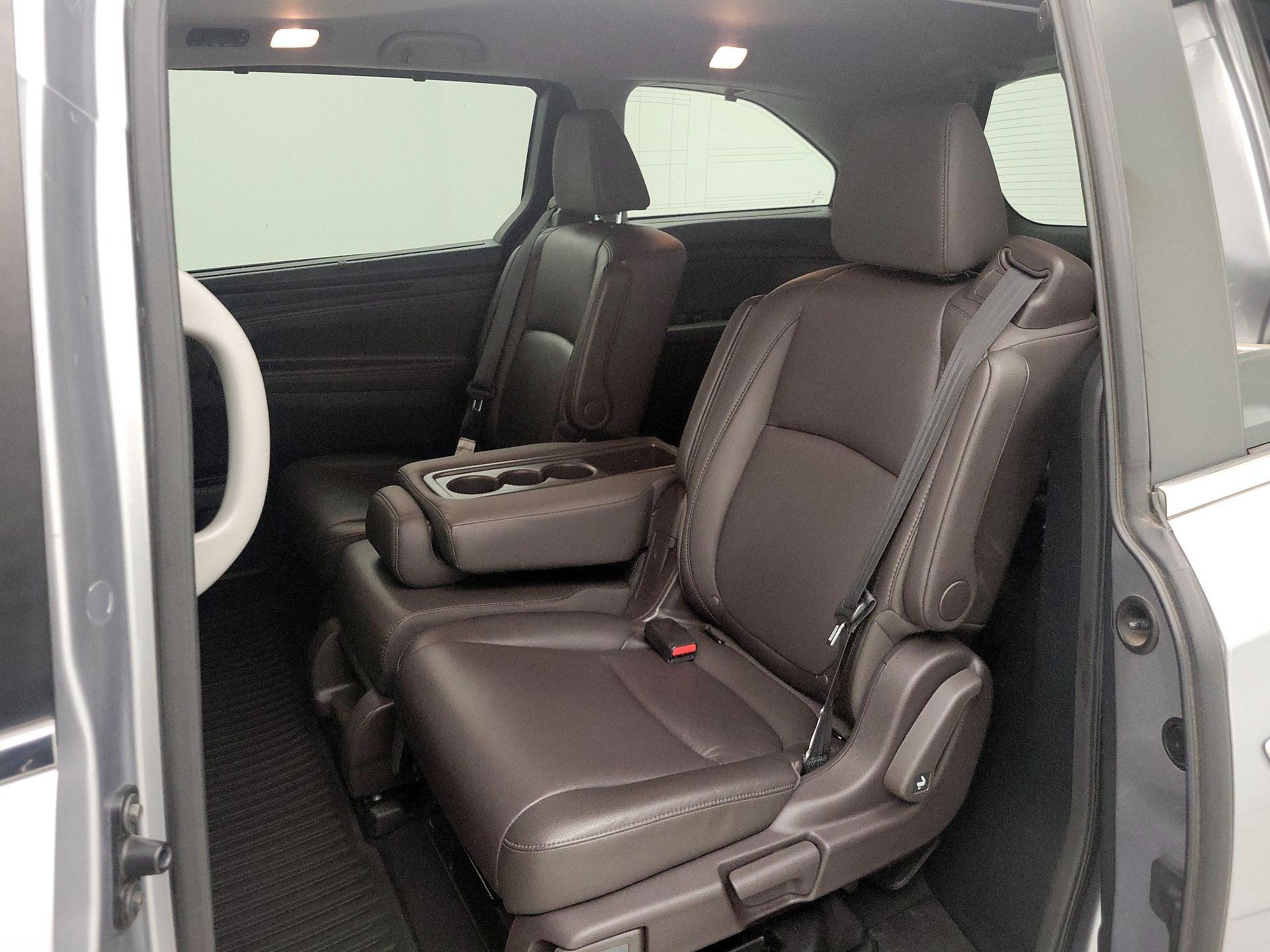 Thumbnail: 2020 Honda Odyssey - 20